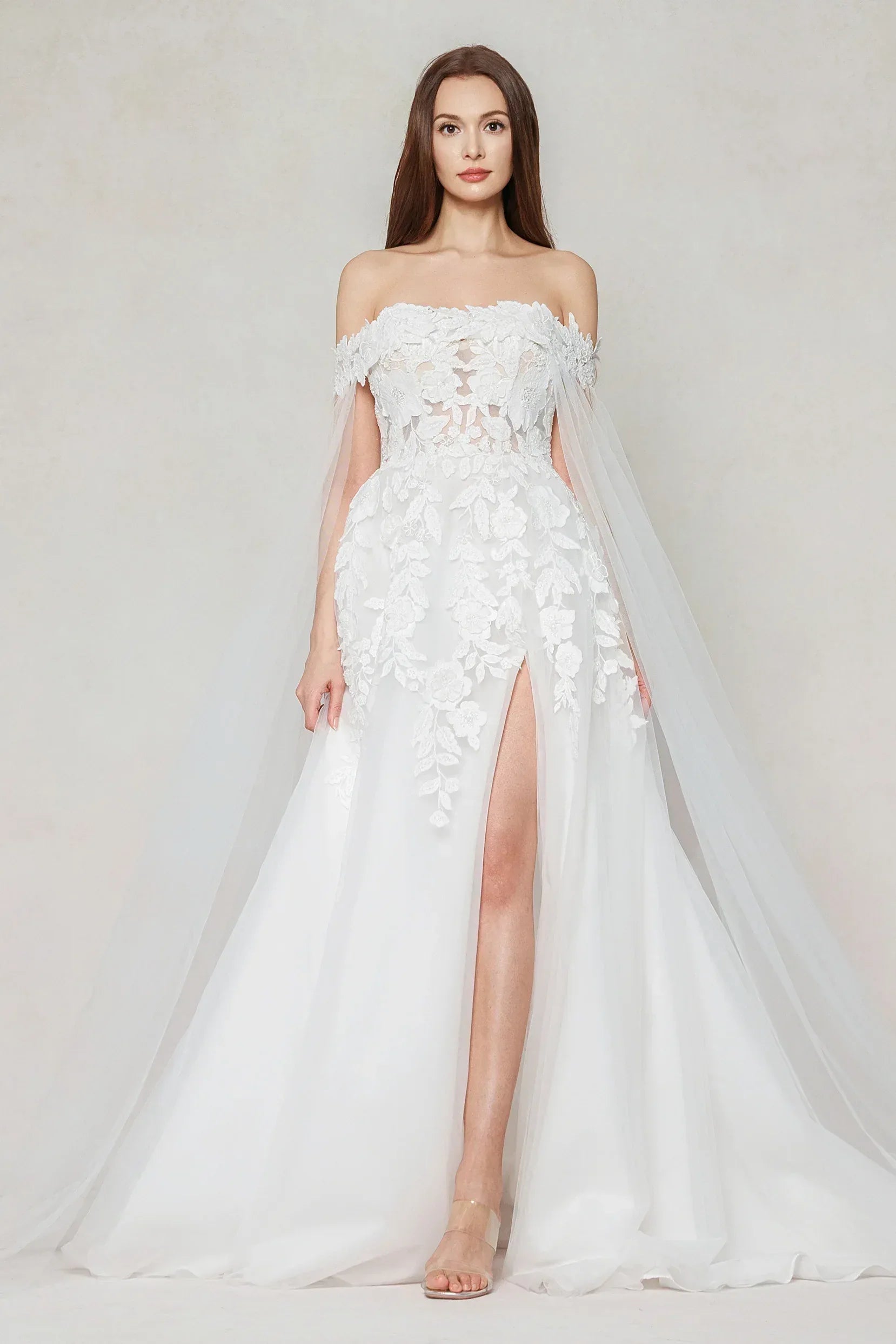 A-Line Sweep-Brush Train Tulle Wedding Dress CW3590 - COCOMELODY