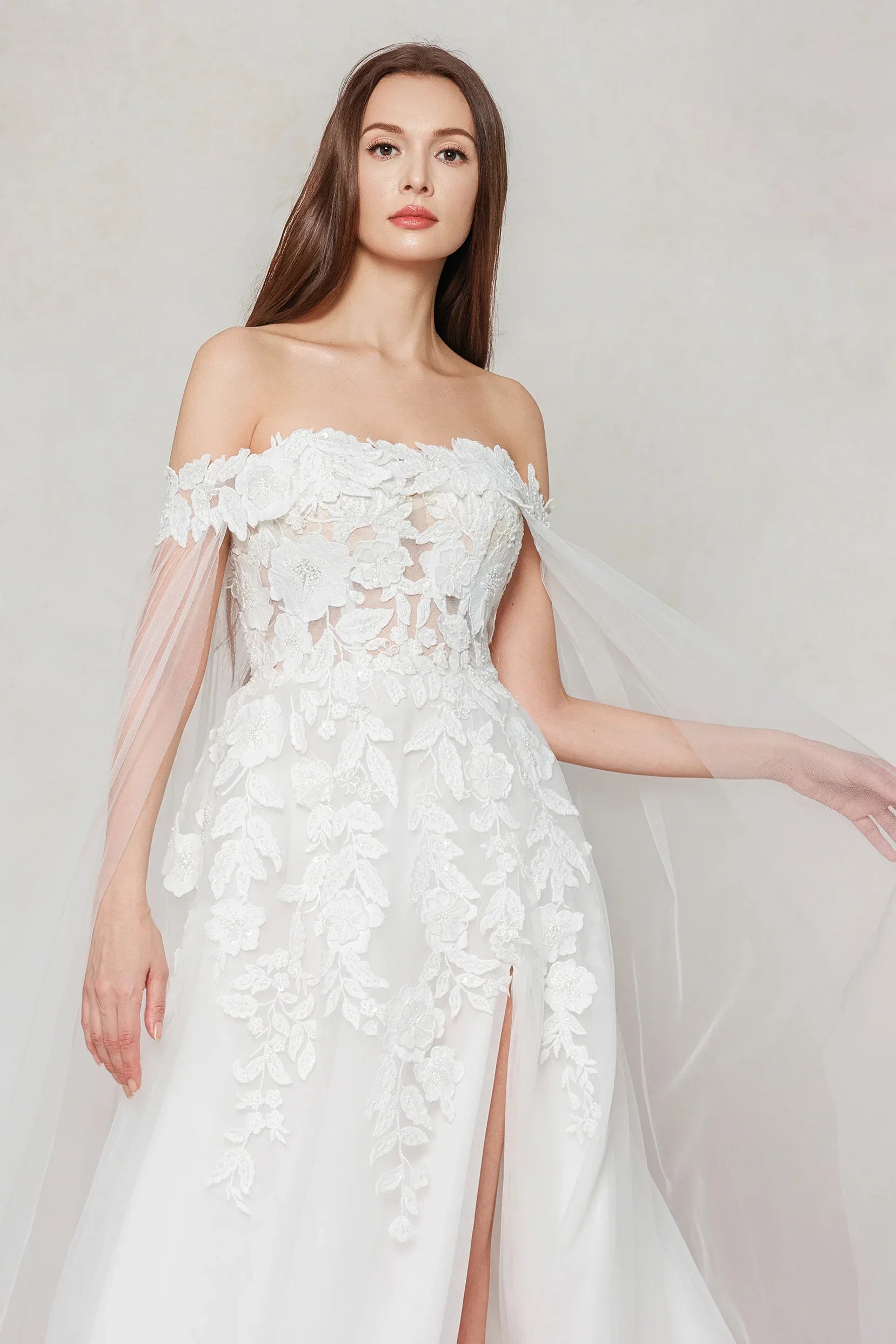 A-Line Sweep-Brush Train Tulle Wedding Dress CW3590 - COCOMELODY