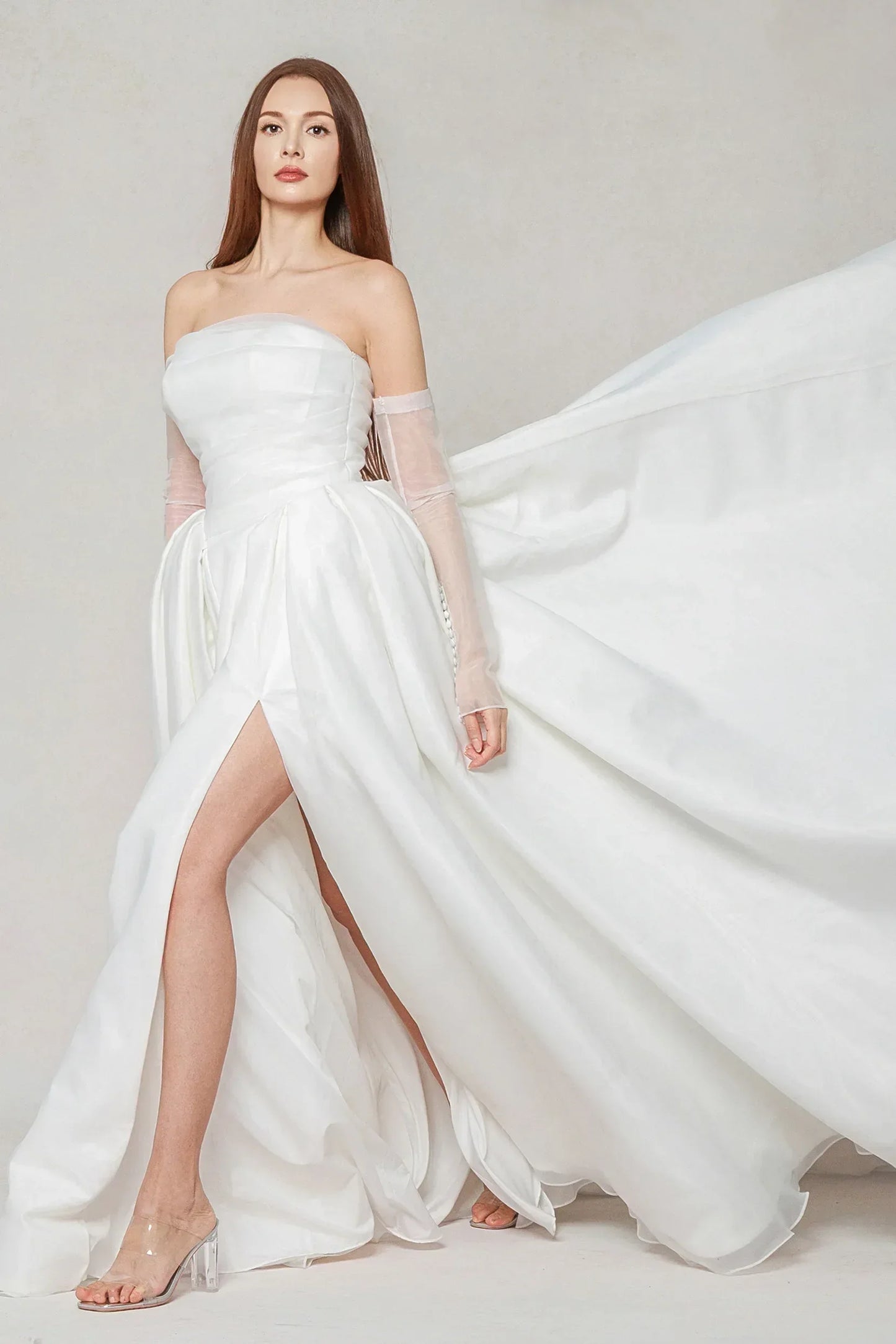 Ball Gown Chapel Train Organza Wedding Dress CW3591 - COCOMELODY