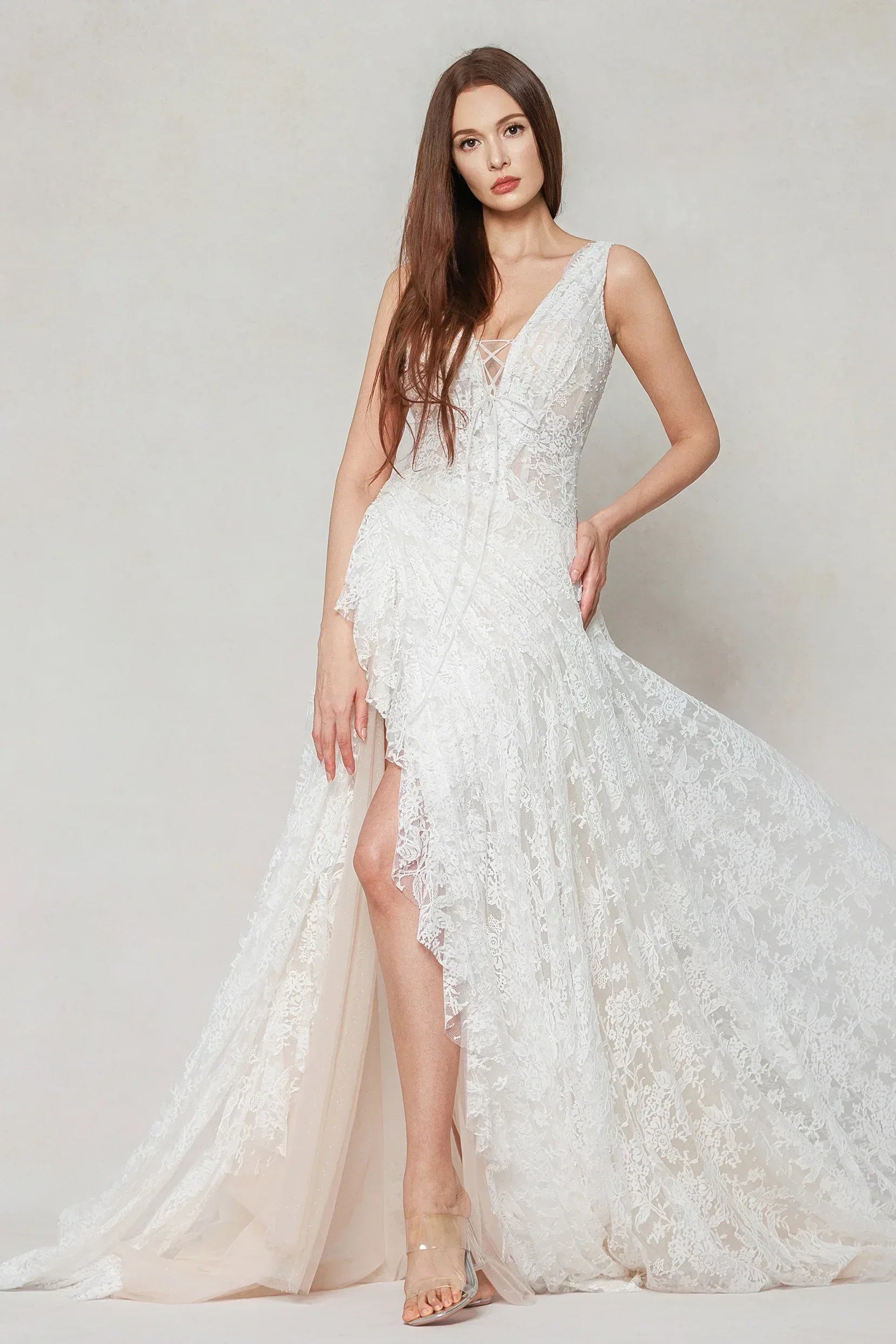 high low wedding dress with long train 2026 Wedding Dress Tulle Long A-line Sleeveless Spaghetti Straps Ivory