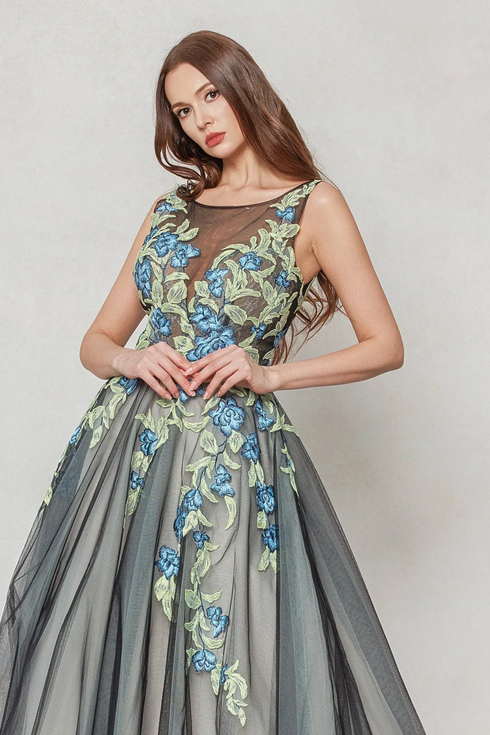A-Line Sweep-Brush Train Tulle Wedding Dress CW3611 - COCOMELODY