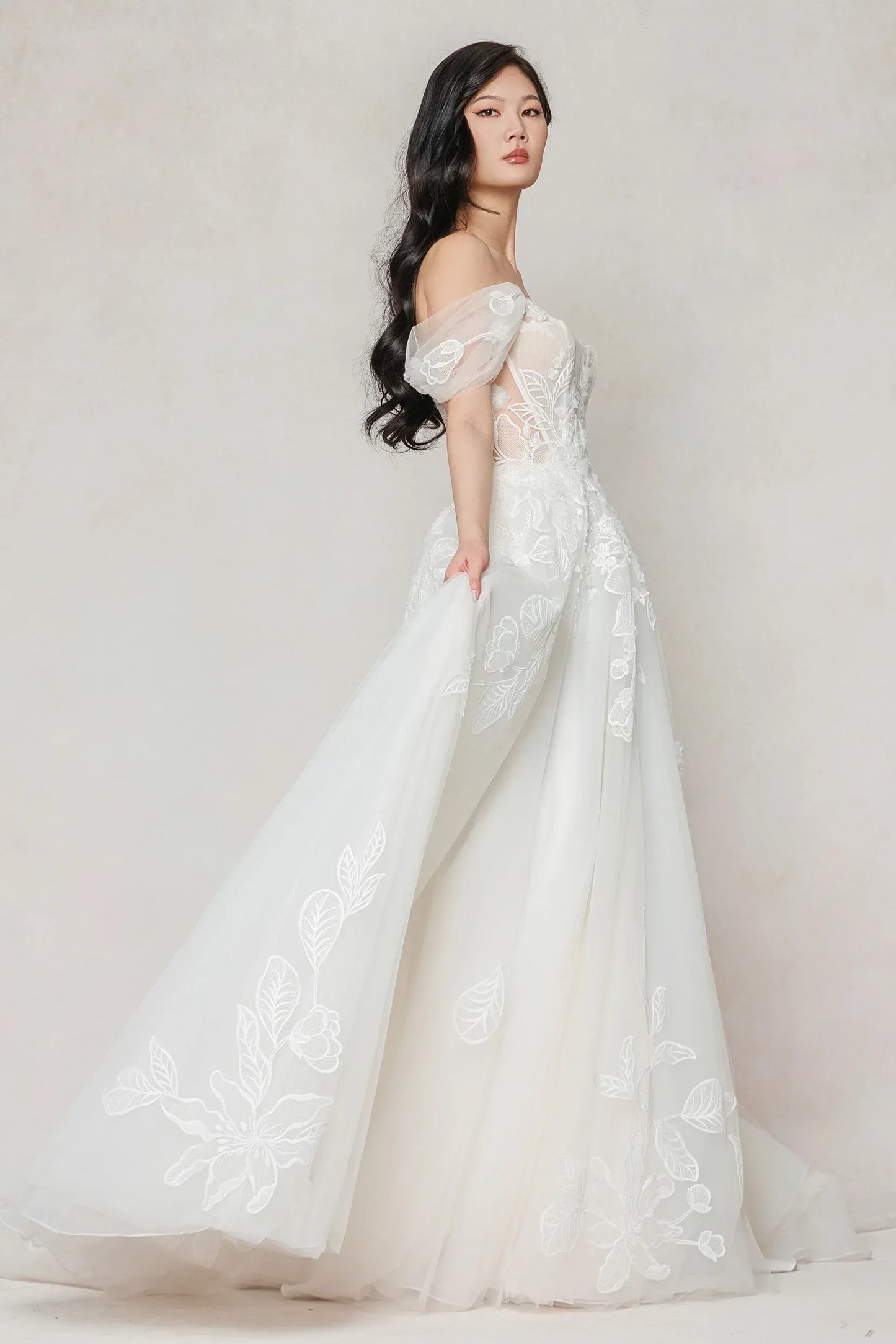 A-Line Court Train Tulle Wedding Dress CW3614 - COCOMELODY