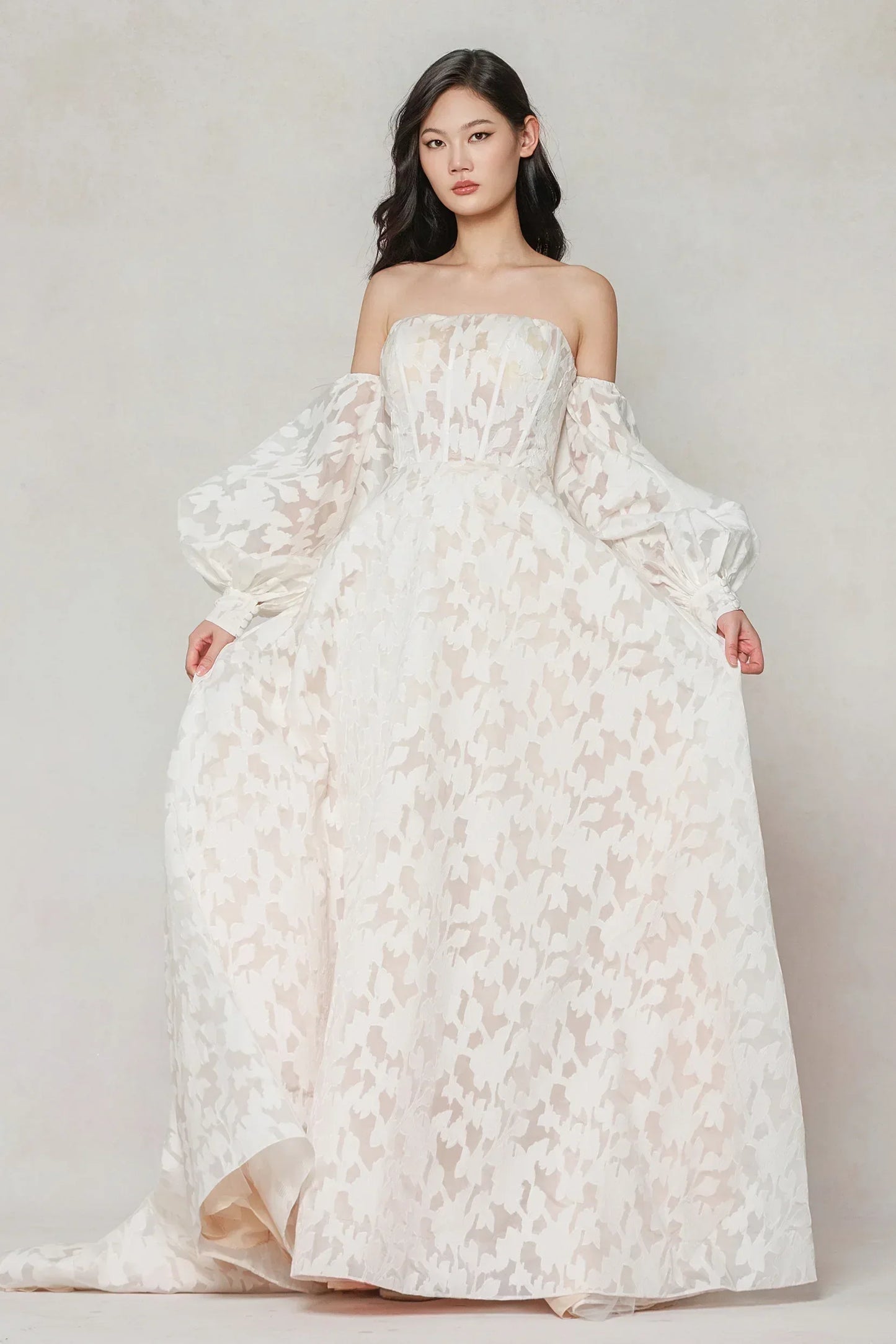 A-Line Court Train Gauze Broche Wedding Dress CW3624 - COCOMELODY