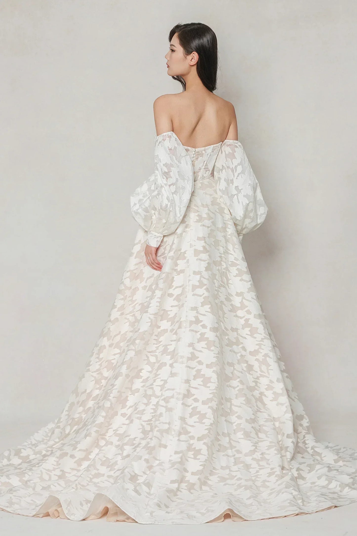 A-Line Court Train Gauze Broche Wedding Dress CW3624 - COCOMELODY