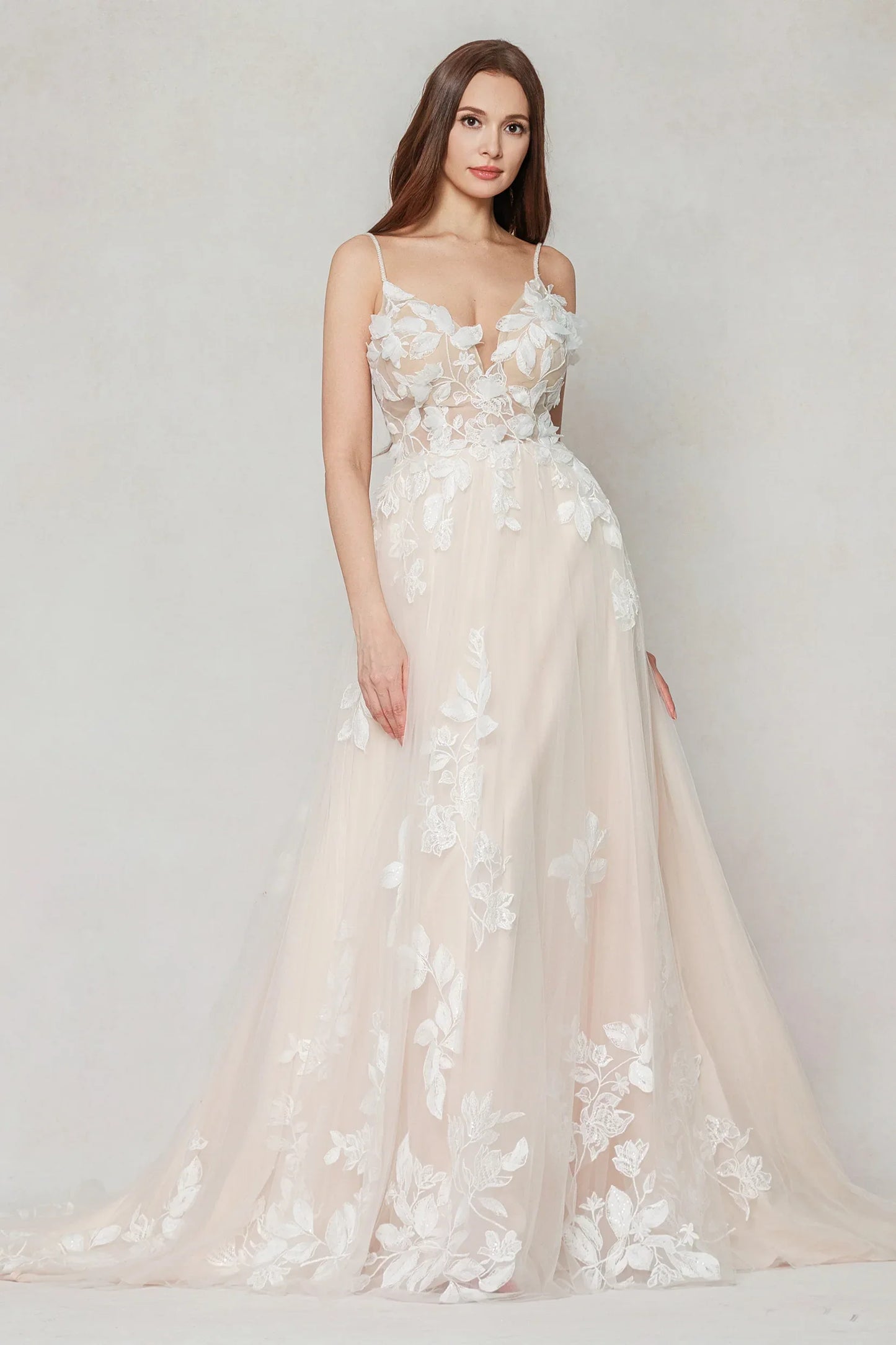 A-Line Sweep-Brush Train Tulle Wedding Dress CW3627 - COCOMELODY