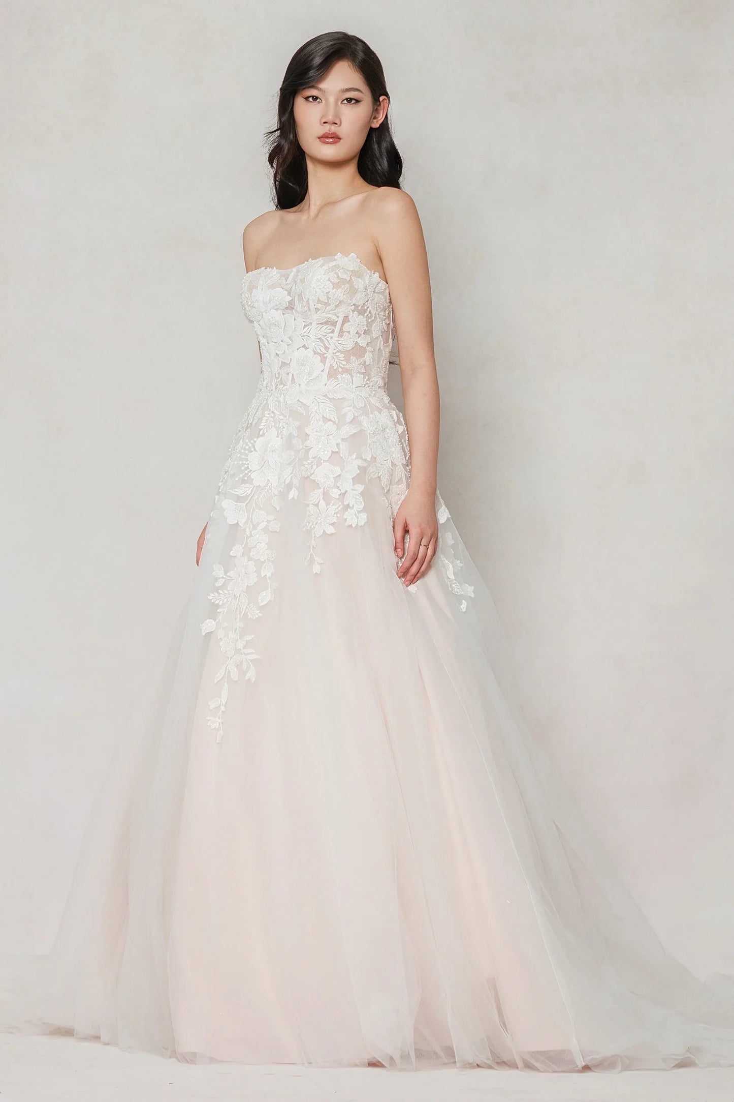A-Line Sweep-Brush Train Tulle Wedding Dress CW3628 - COCOMELODY