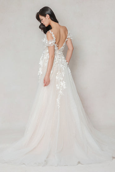 A-Line Sweep-Brush Train Tulle Wedding Dress CW3630