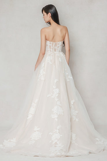 A-Line Court Train Tulle Wedding Dress CW3634