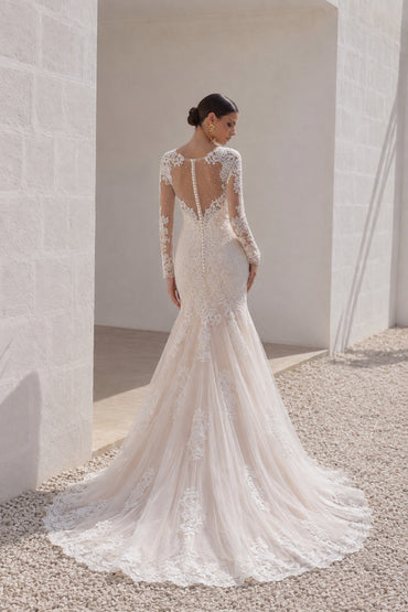 Trumpet-Mermaid Court Train Lace Wedding Dress CWXT14051