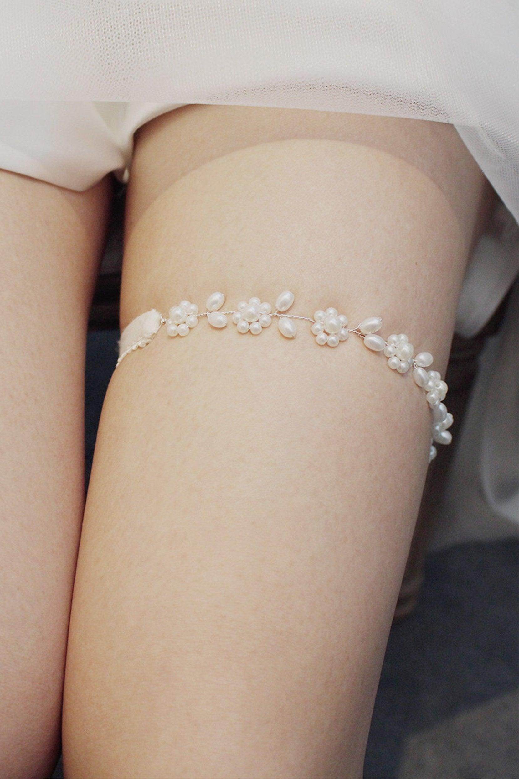 Pearls Wedding Garter CZ0315 - COCOMELODY