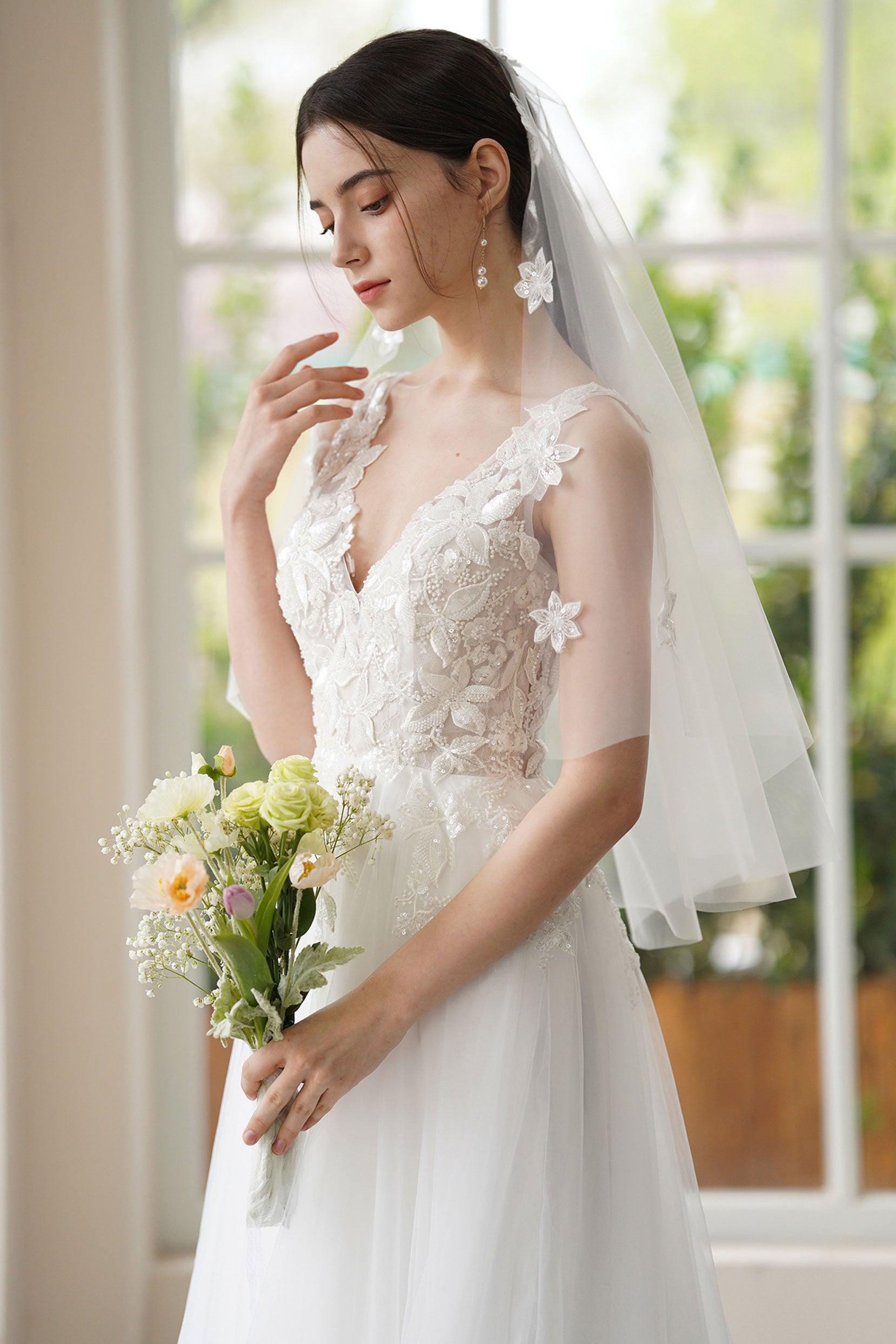 A-Line Sweep-Brush Train Lace Tulle Wedding Dress CW3306 - COCOMELODY