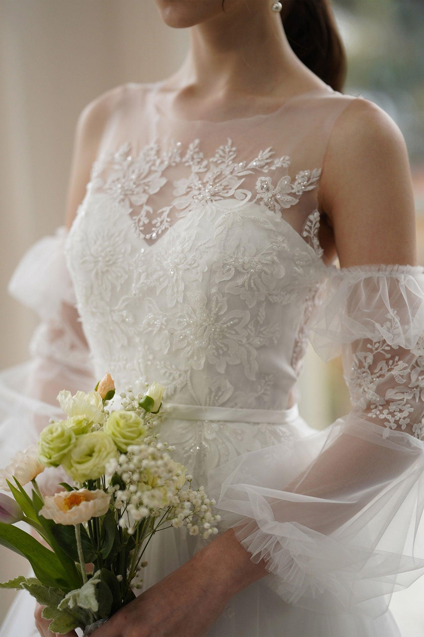 A-Line Sweep-Brush Train Lace Tulle Wedding Dress CW3309 - COCOMELODY