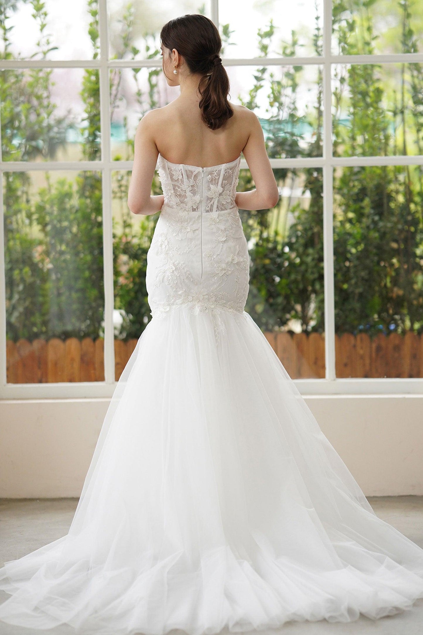 Trumpet-Mermaid Sweep-Brush Train Lace Tulle Wedding Dress CW3312 - COCOMELODY