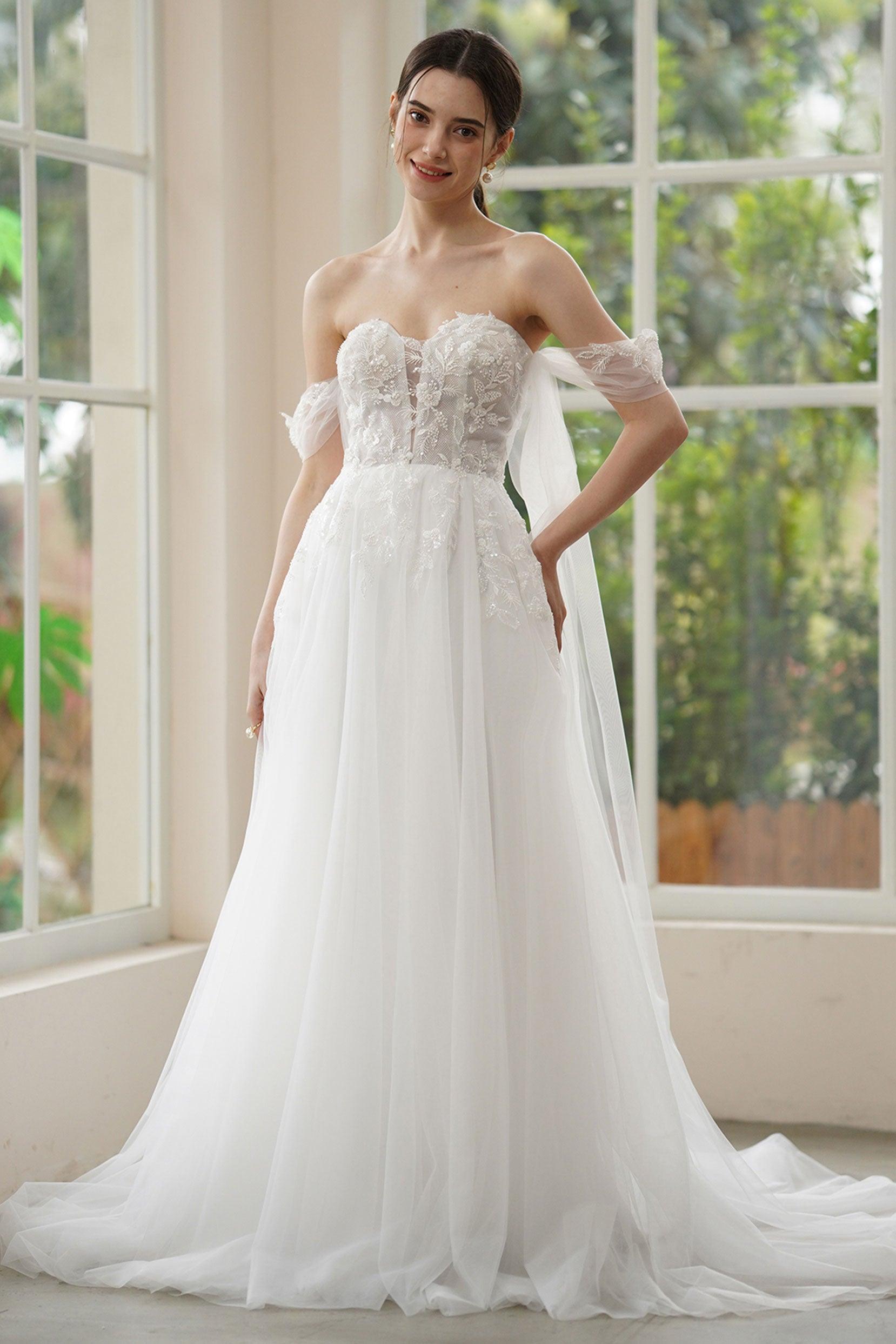 A-Line Sweep-Brush Train Lace Tulle Wedding Dress CW3313 - COCOMELODY