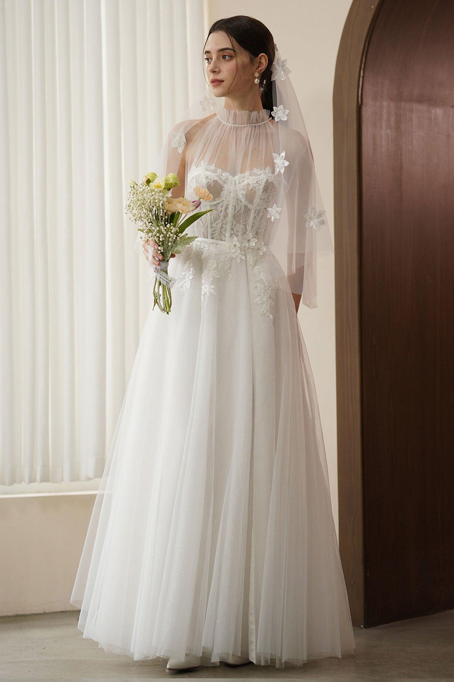 A-Line Sweep-Brush Train Lace Tulle Wedding Dress CW3315 - COCOMELODY