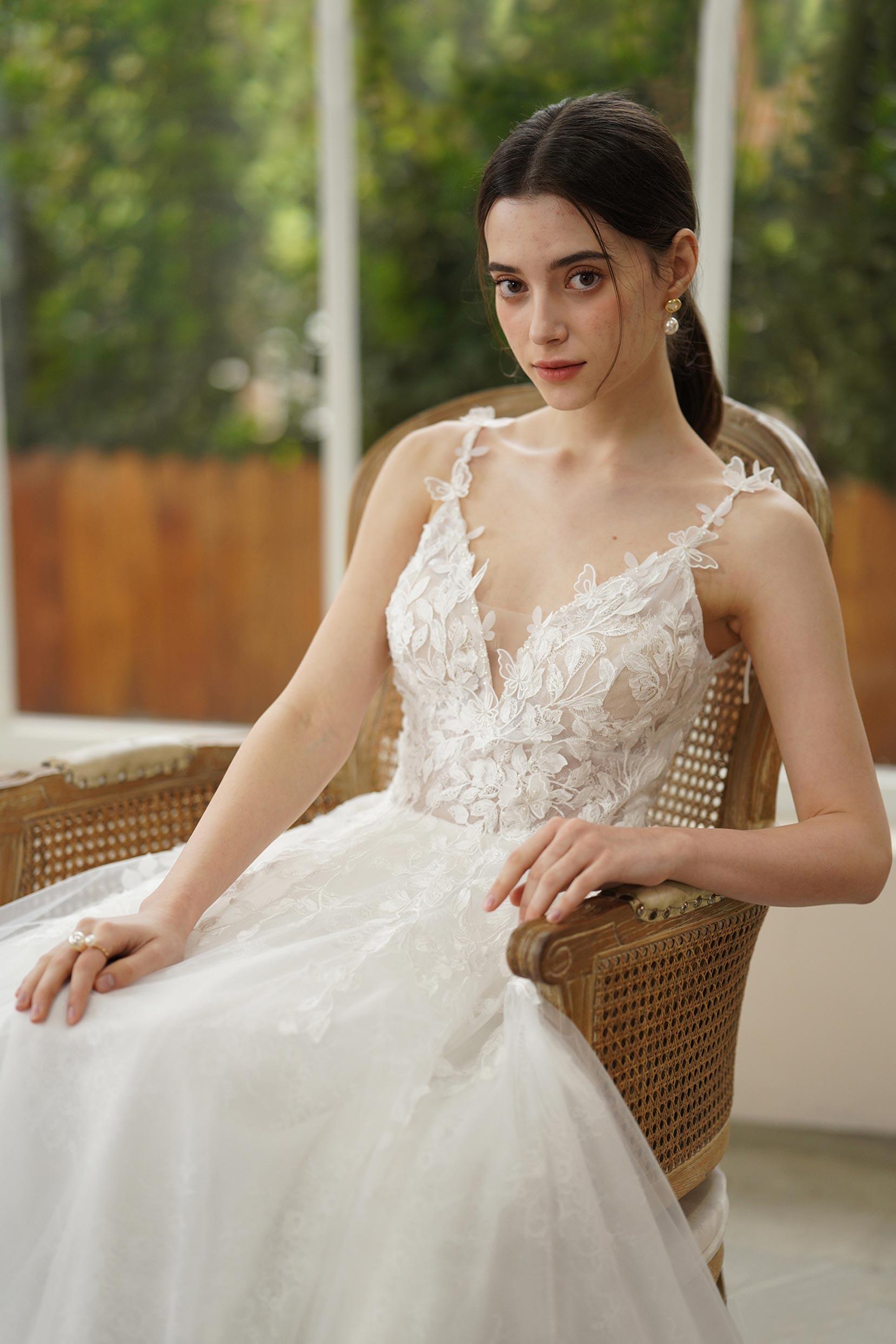A-Line Ankle Length Lace Tulle Wedding Dress CW3316 - COCOMELODY