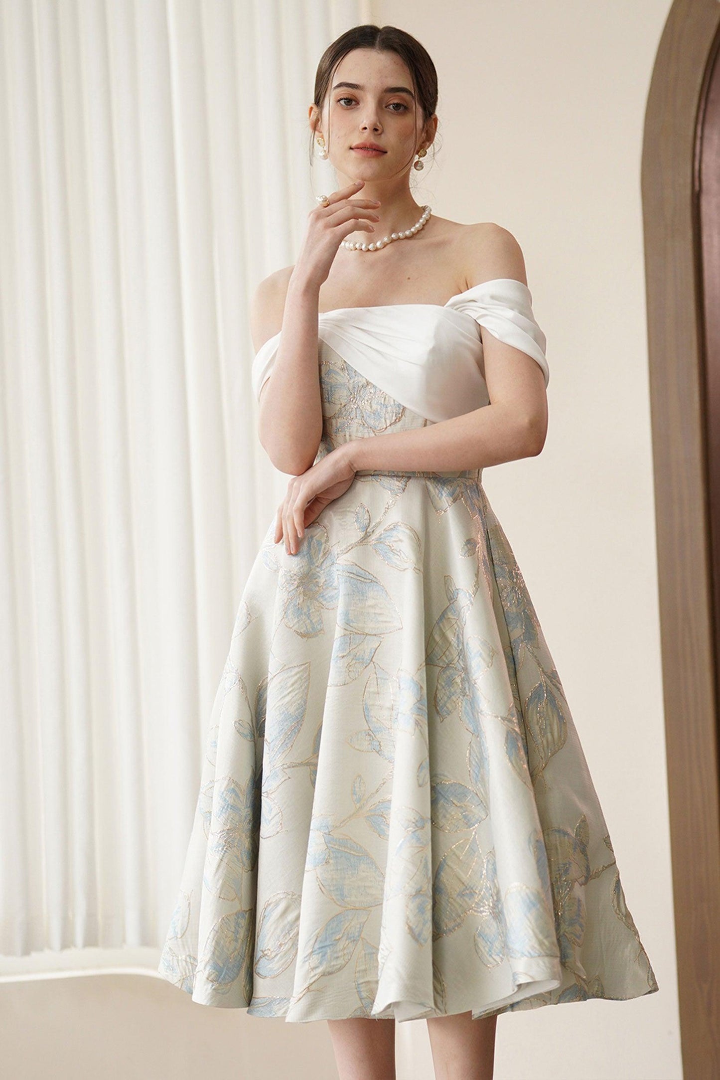 A-Line Tea Length Jacquard Satin Wedding Dress CW3318 - COCOMELODY