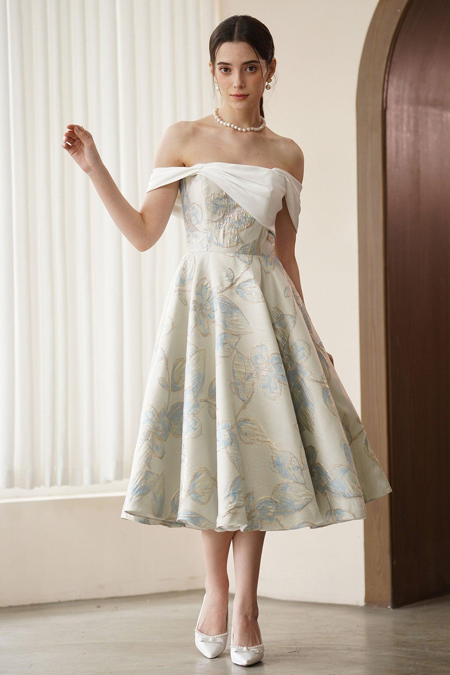 A-Line Tea Length Jacquard Satin Wedding Dress CW3318 - COCOMELODY