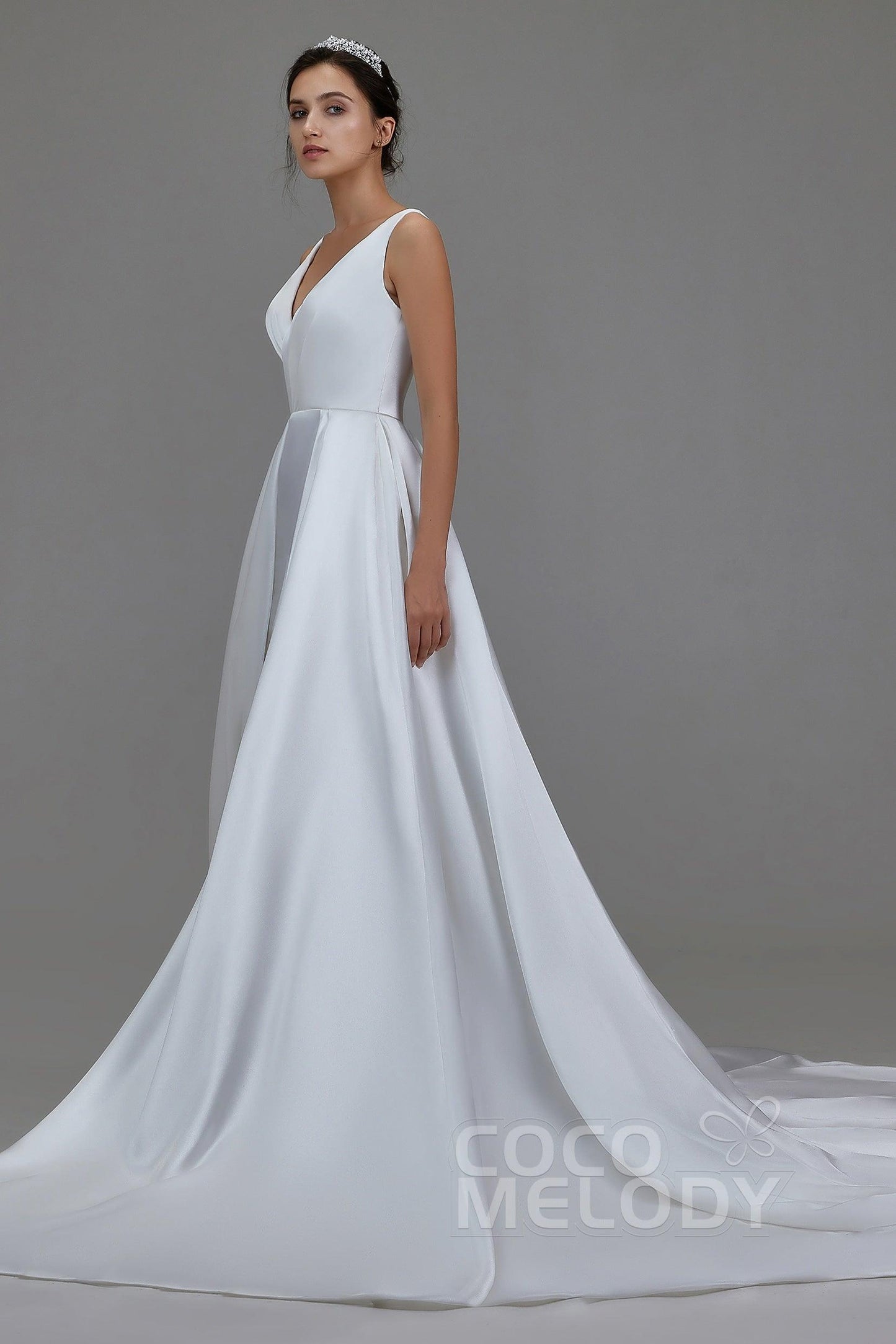 A-Line Chapel Train Pearl yarn Wedding Dress LD5803 - COCOMELODY