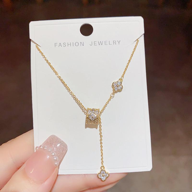 Small waist four-leaf flower fringe necklace 721791807073 - COCOMELODY