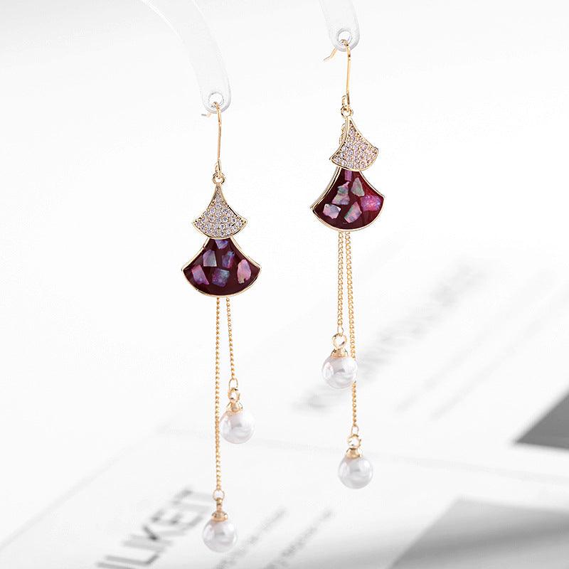 Scalloped pearl shell earrings 638241104102 - COCOMELODY