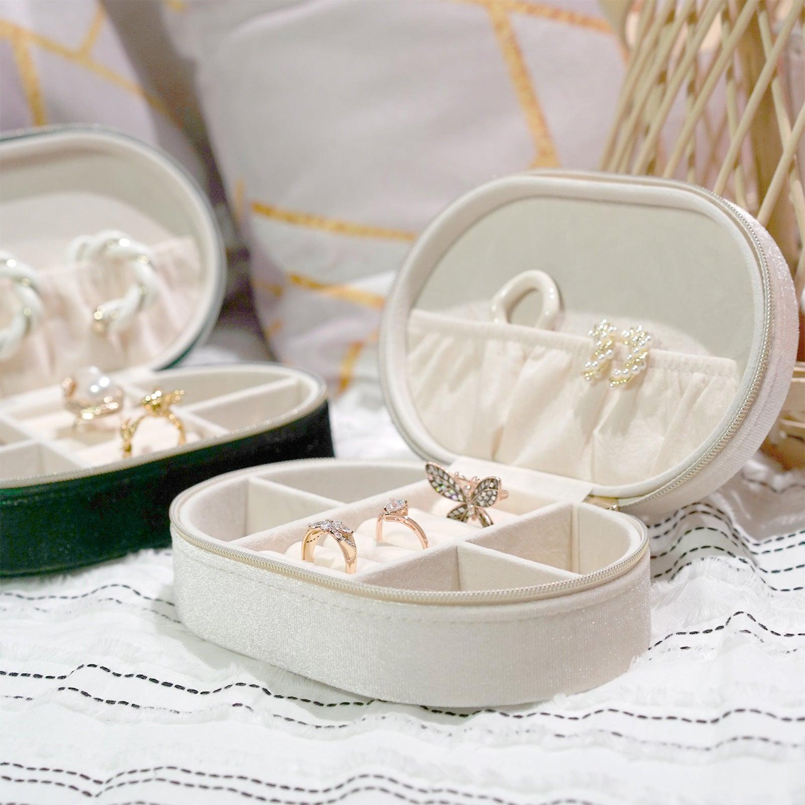 ersonalized bridesmaid gift Velvet jewelry box 807960484031 - COCOMELODY