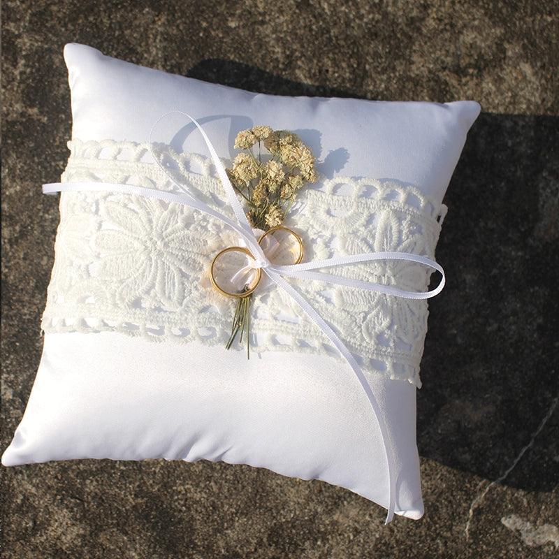 Ring holder Eternal flower ring box ring pillow 586123404978 - COCOMELODY