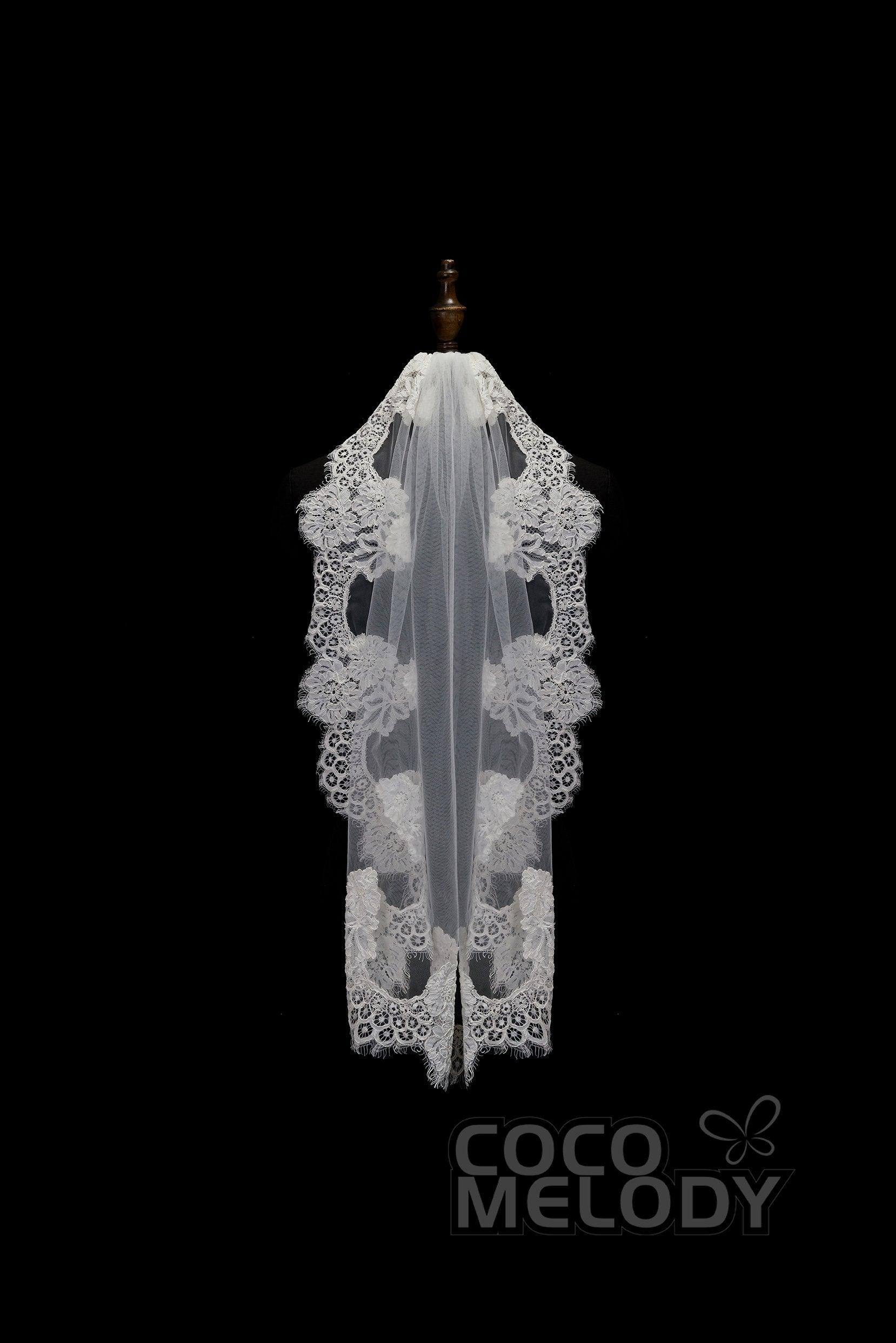 One-tier Lace Edge Tulle Hip Veils with Appliques AV180008 - COCOMELODY