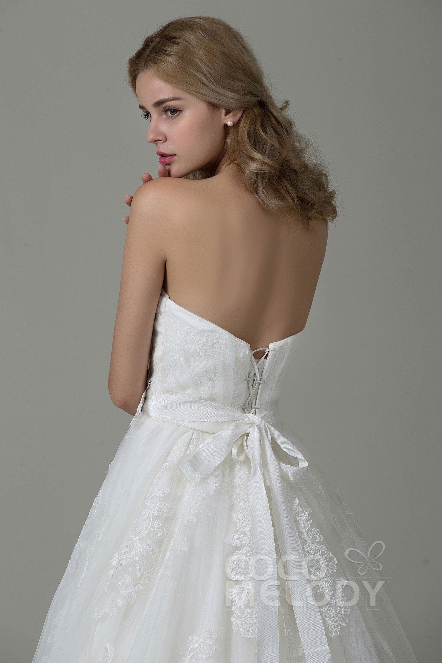 A-Line Court Train Tulle and Lace Wedding Dress B14E3A024 - COCOMELODY