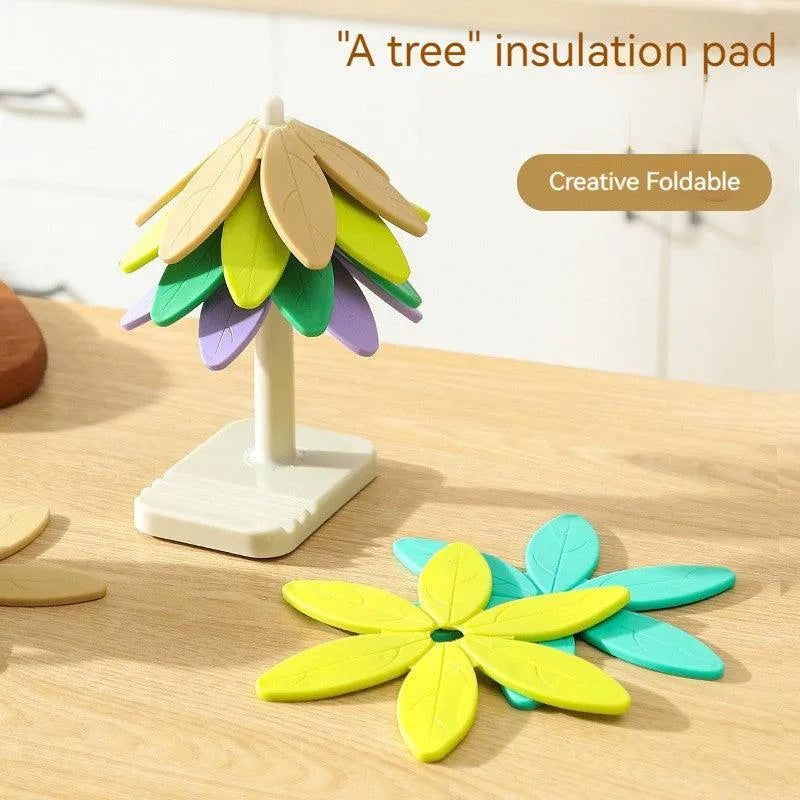 Collapsible heat pad resistant to high temperature and non-slip 855456528659