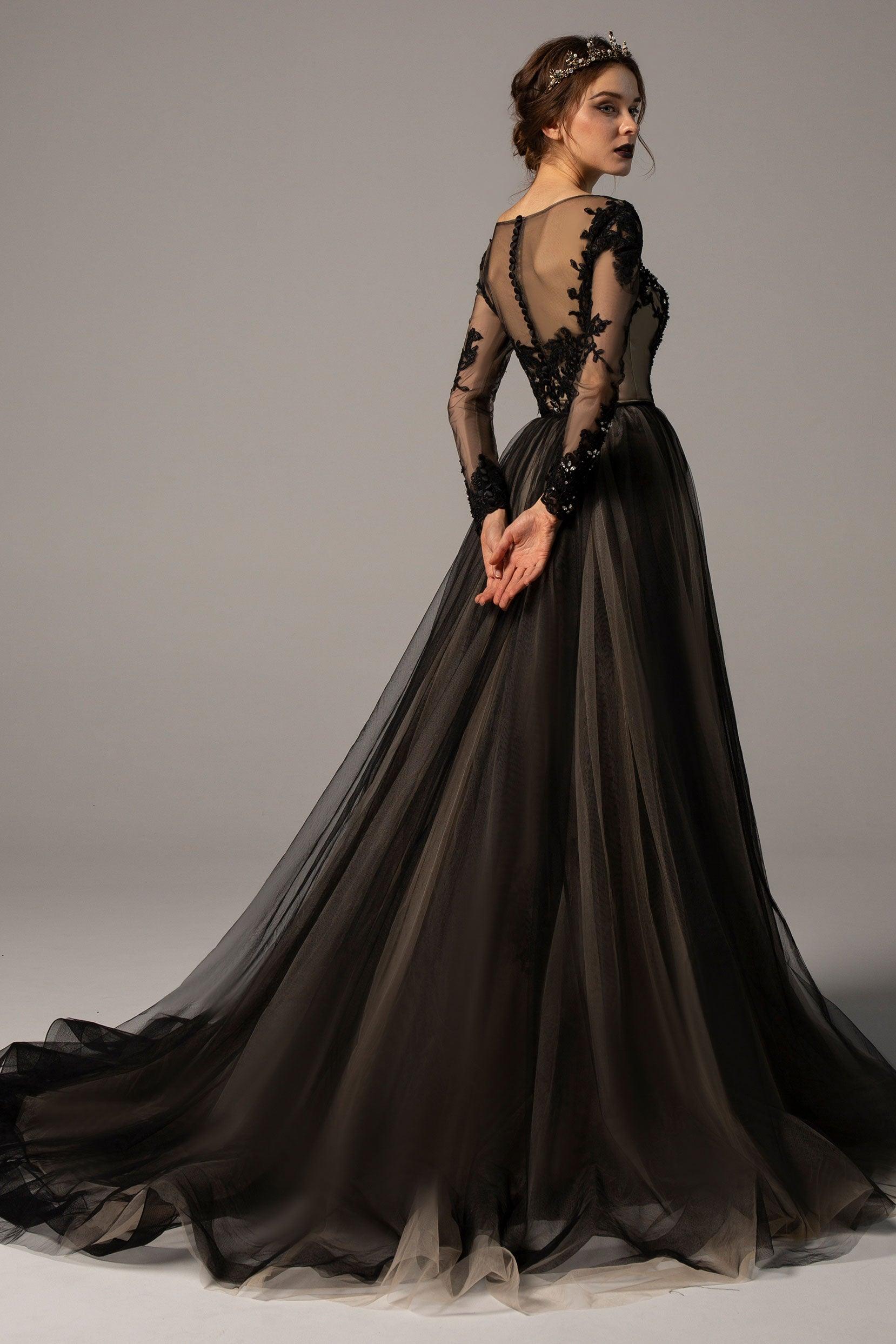 Trumpet-Mermaid Court Train Tulle Wedding Dress CW2319 - COCOMELODY