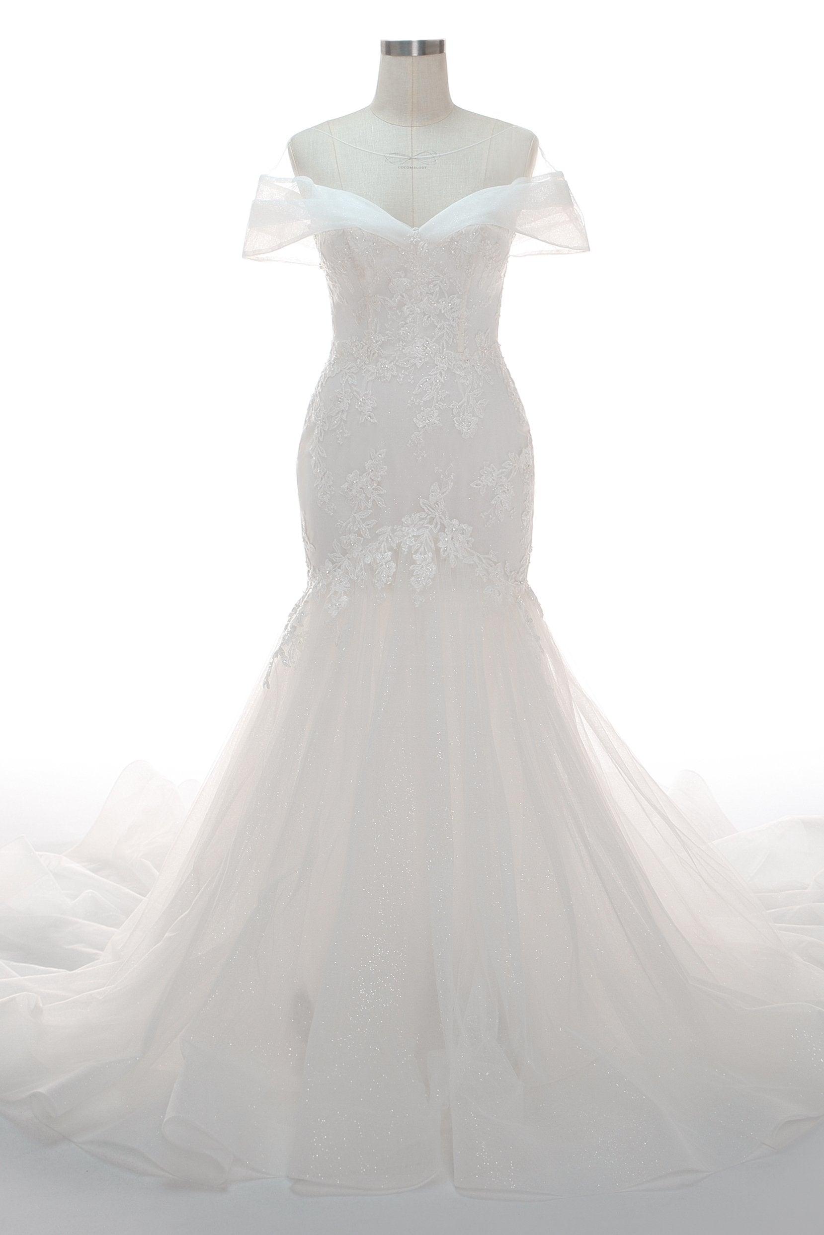 Trumpet-Mermaid Court Train Tulle Wedding Dress CW2401 - COCOMELODY