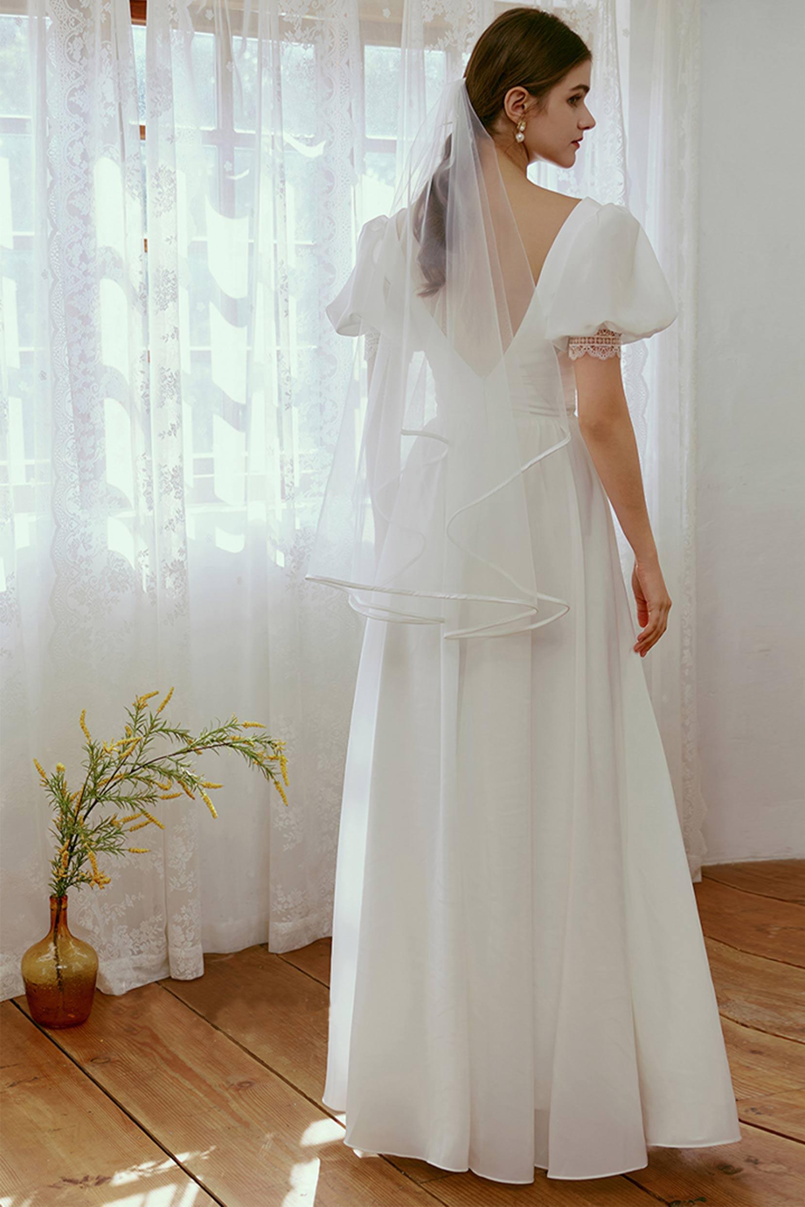 Simple Beach Wedding Dresses V-Neck Short Sleeves Bridal Gown with Lace COCOMELODY CW2676, 25 Days / As Picture / US6-UK8-EUR36 Simple Beach Wedding Dresses V-Neck Short Sleeves Bridal Gown with Lace COCOMELODY CW2676, 25 Days / As Picture / US6-UK8-EUR36