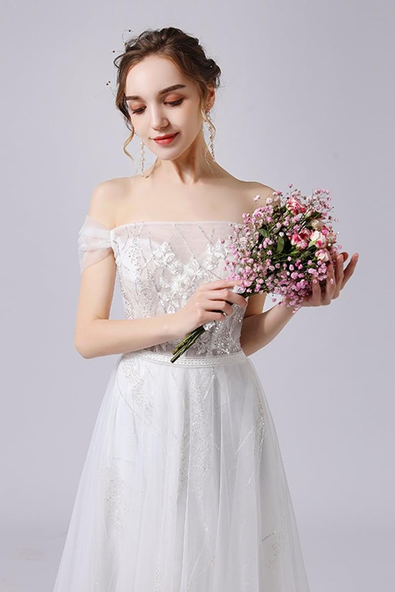 A-Line Sweep-Brush Train Lace Tulle Wedding Dress CW2716 - COCOMELODY