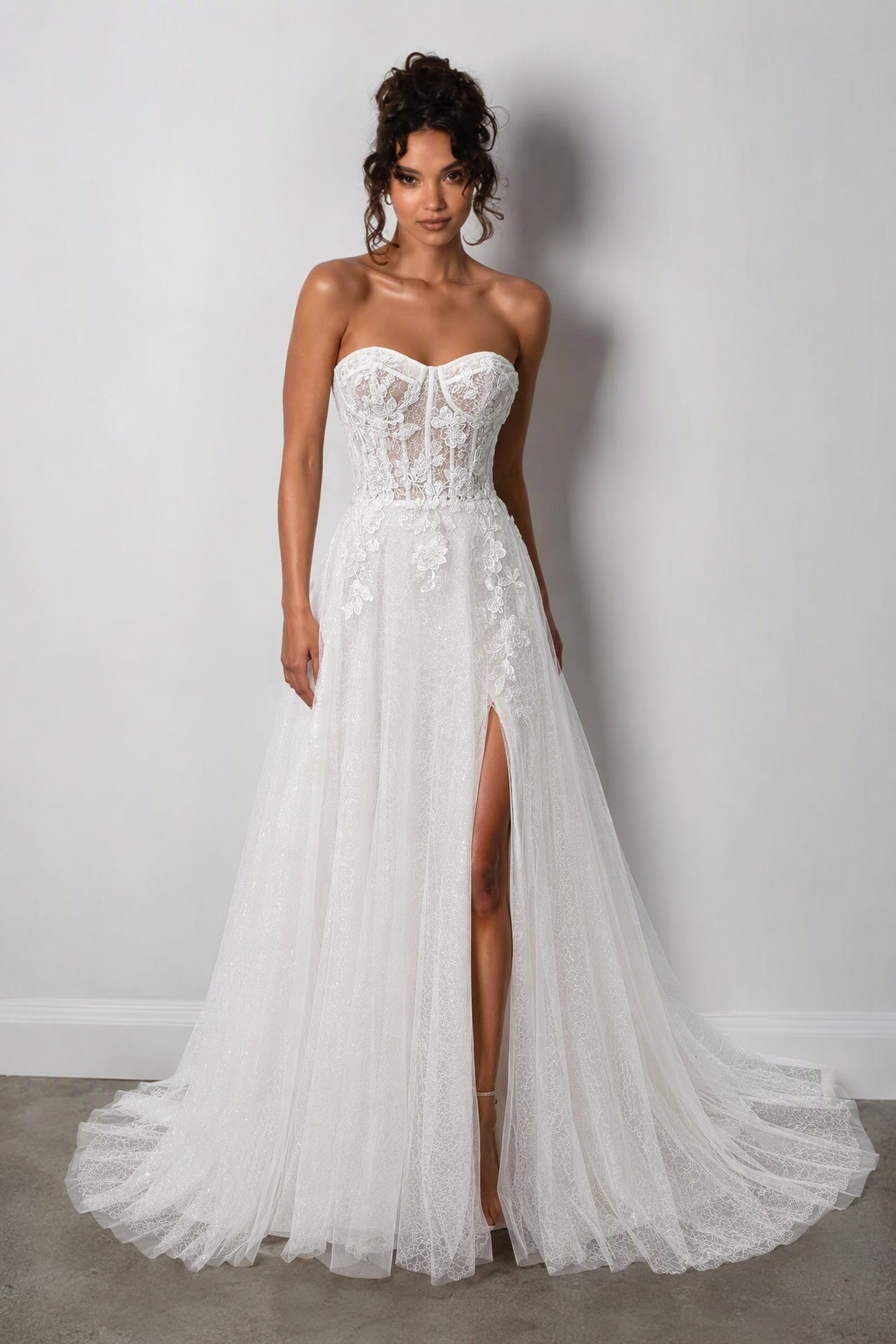 A-Line Court Train Lace Tulle Wedding Dress CW3239