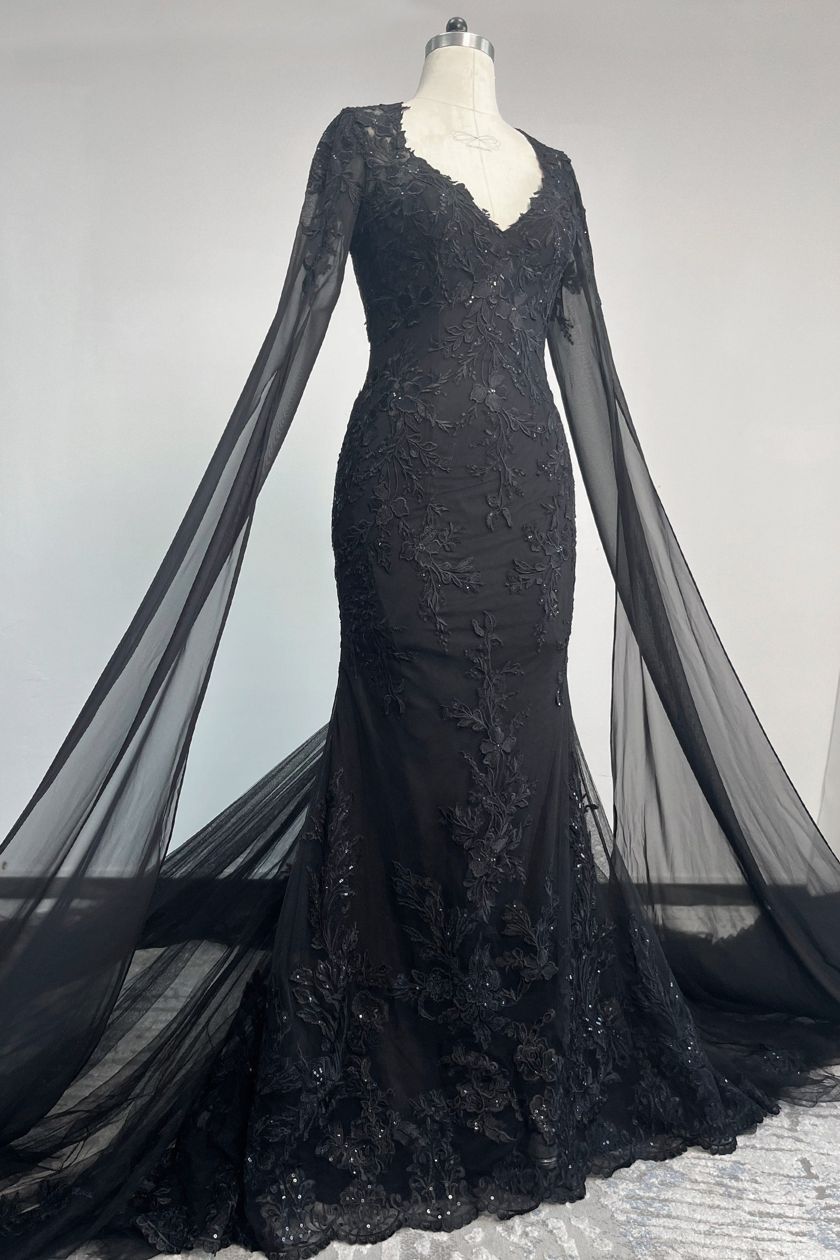 Mermaid V-Neck Natural Chapel Train Lace Tulle Modest Wedding