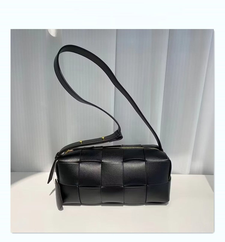 Woven bag Carrying pillow bag 712396694013 - COCOMELODY
