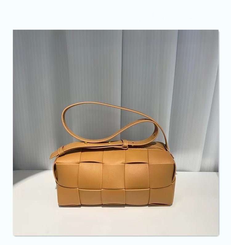 Woven bag Carrying pillow bag 712396694013 - COCOMELODY