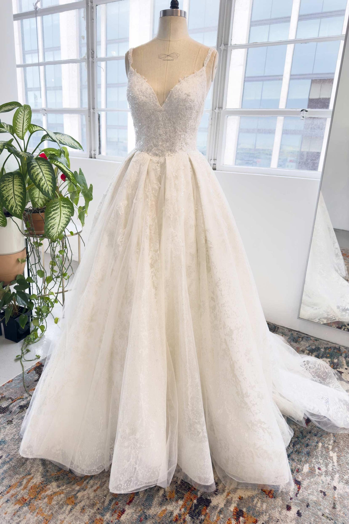 A-Line Chapel Train Lace Tulle Wedding Dress CW3005 - COCOMELODY