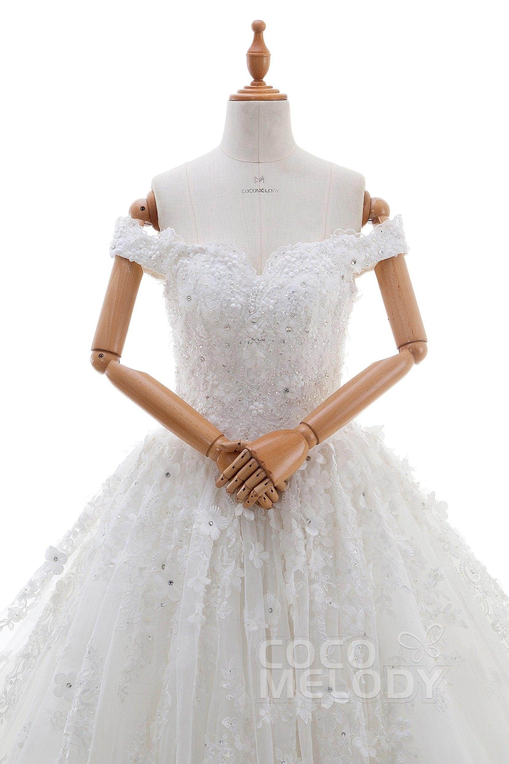 Princess Cathedral Train Tulle and Lace Wedding Dress LD4349 - COCOMELODY