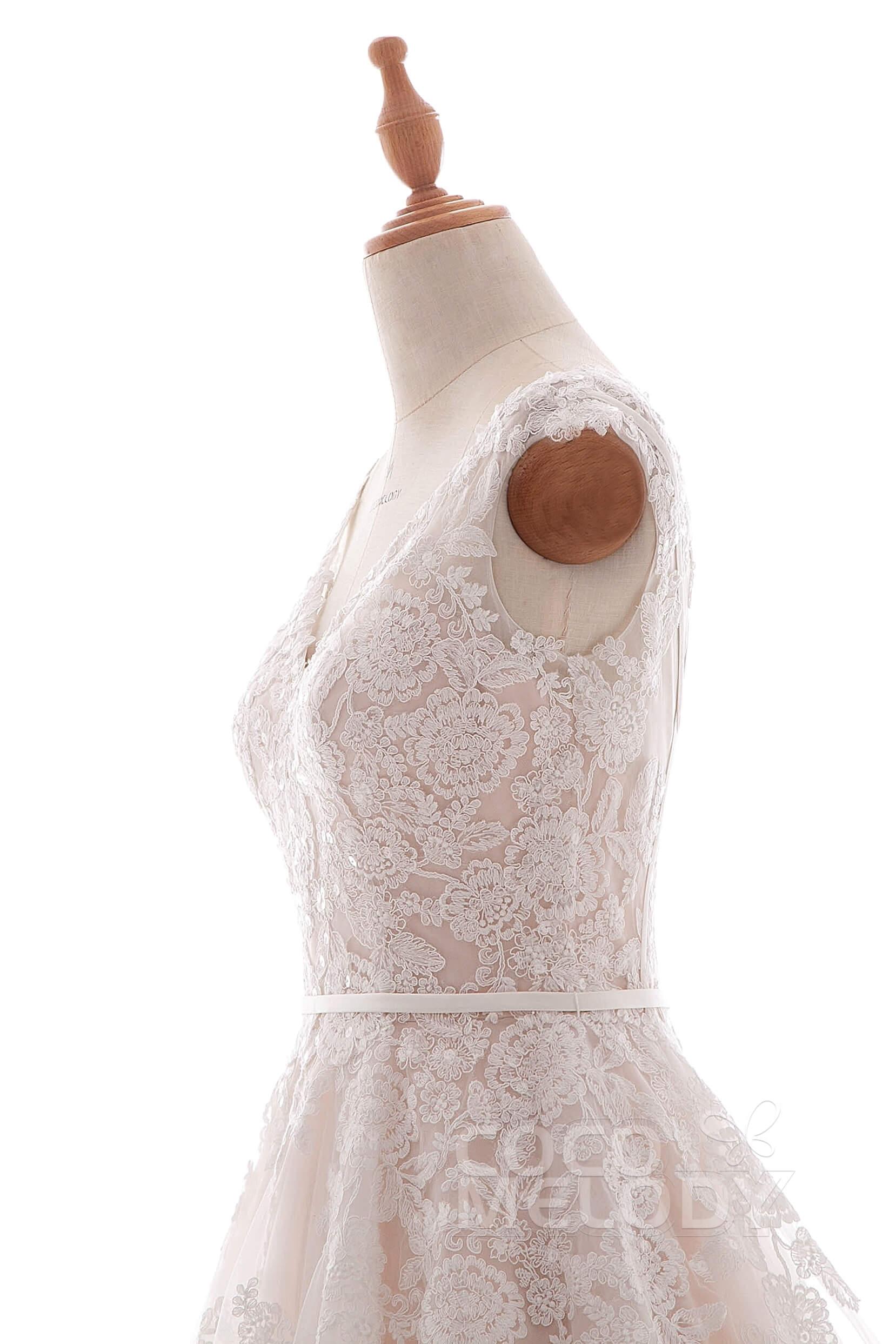 A-Line Court Train Lace and Tulle Wedding Dress LD4395 - COCOMELODY