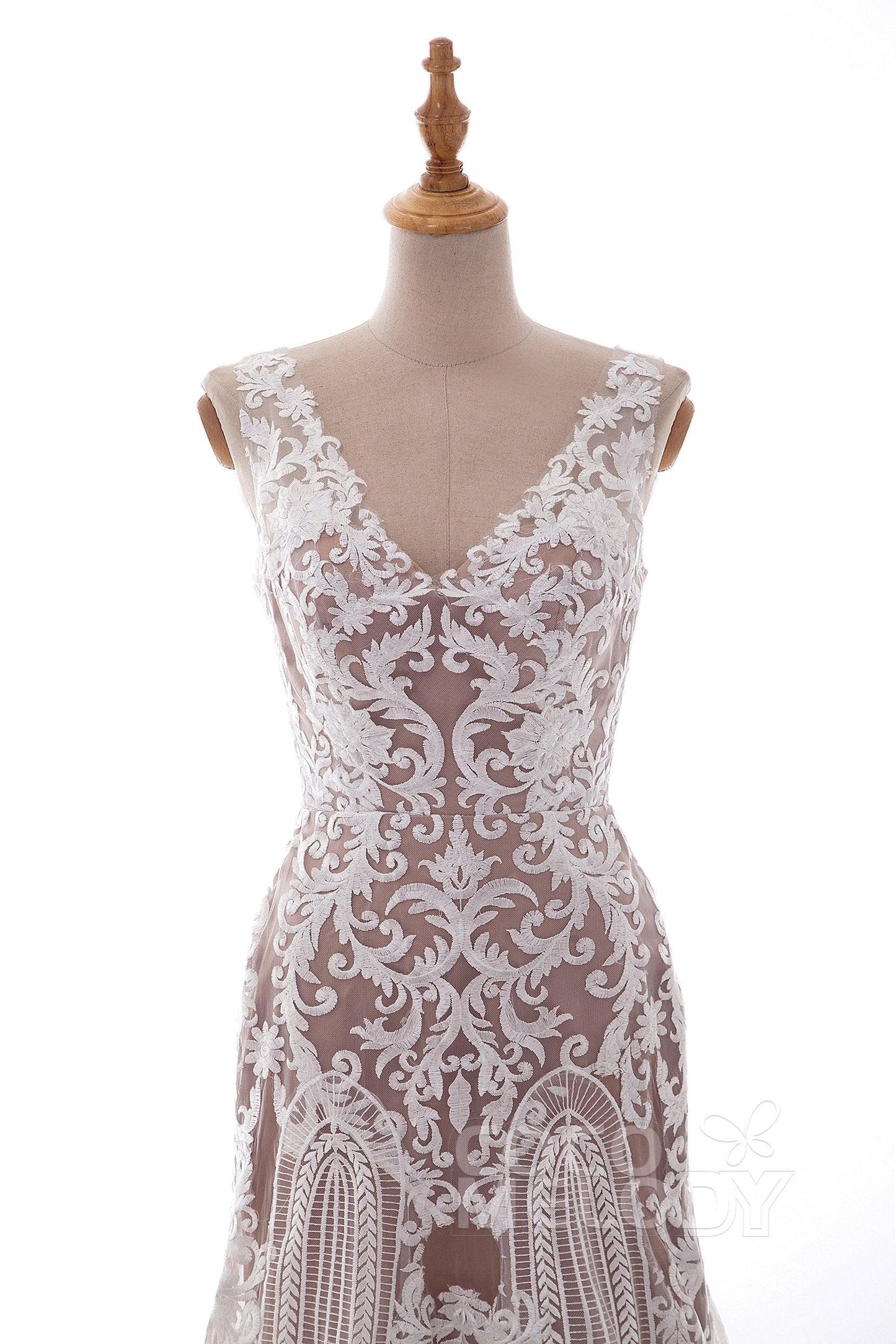 Sheath-Column Court Train Tulle Lace Wedding Dress LD4722 - COCOMELODY