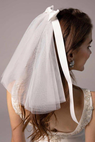 Two-tier Cut Edge Tulle Shoulder Veils with Bow CV0244 - COCOMELODY