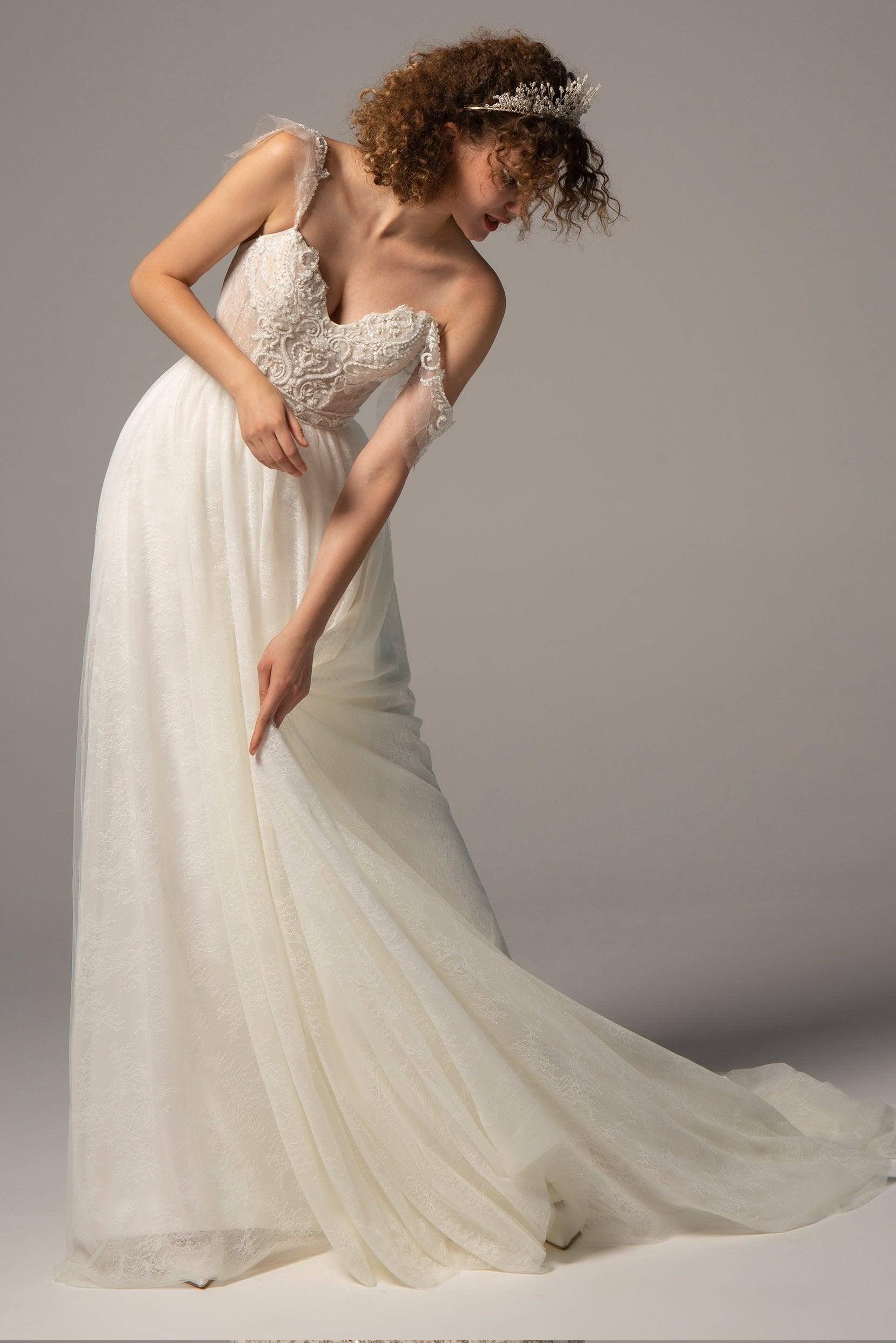 A-Line Court Train Lace Wedding Dress CW2378 - COCOMELODY