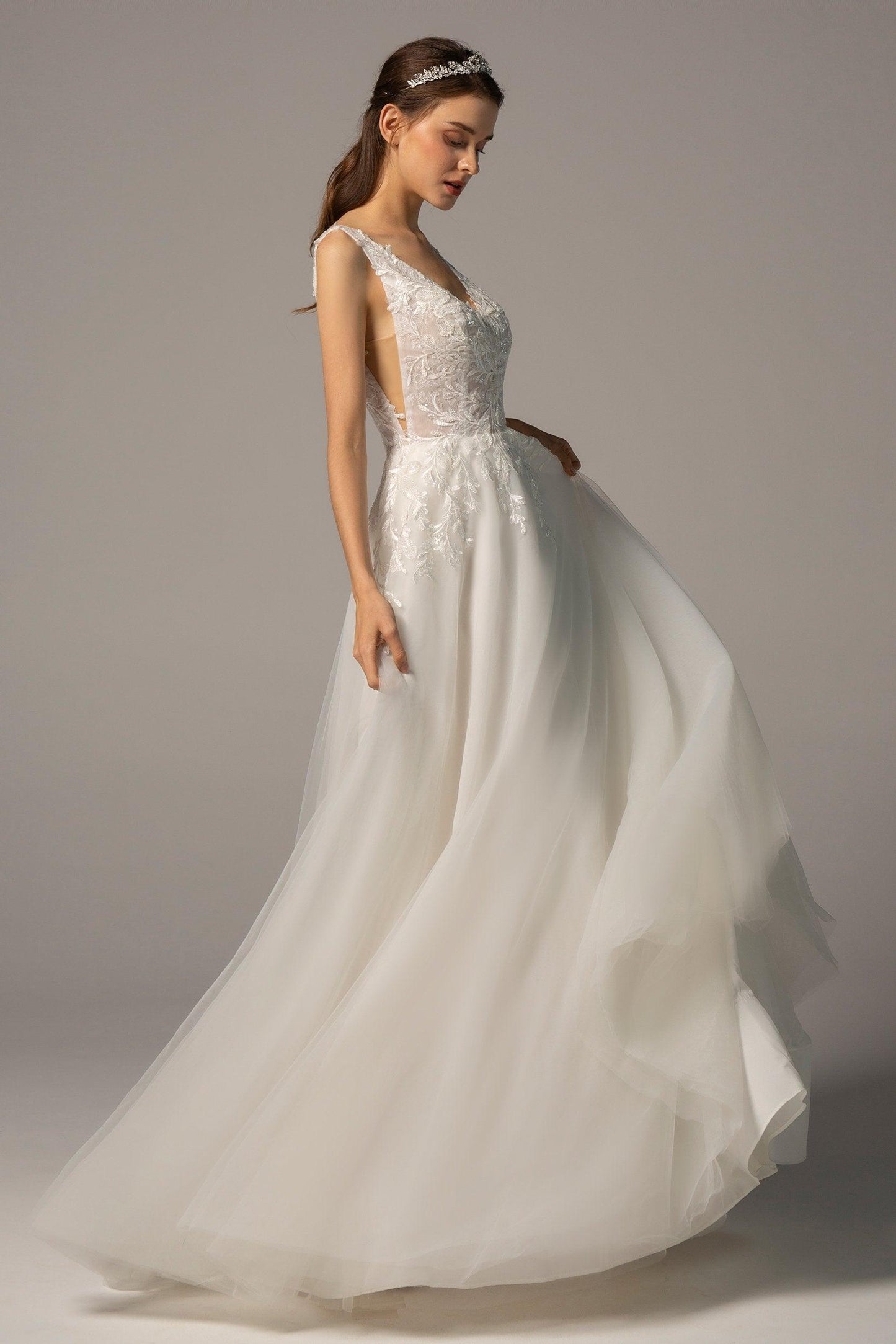 A-Line Chapel Train Tulle Wedding Dress CW2379