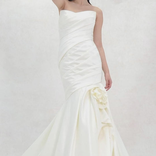 Trumpet-Mermaid Court Train Satin Wedding Dress CW3651 - COCOMELODY