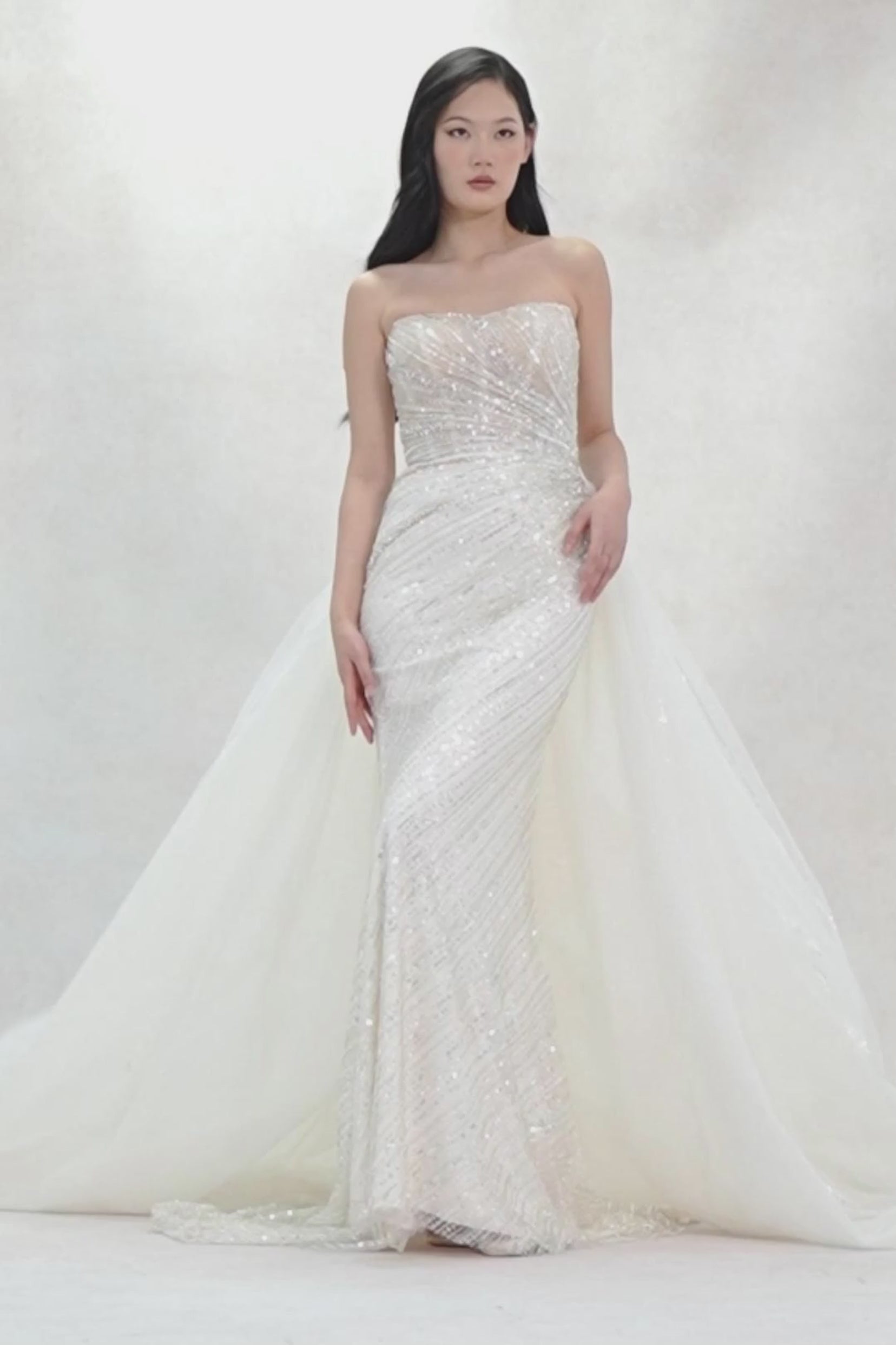 Trumpet-Mermaid Court Train Lace Tulle Wedding Dress CW3645 - COCOMELODY