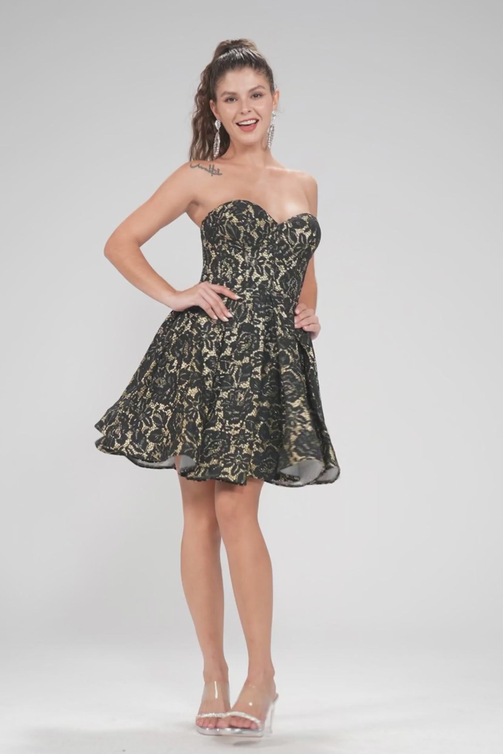 A-Line Mini Lace Homecoming Dress CS0947 - COCOMELODY