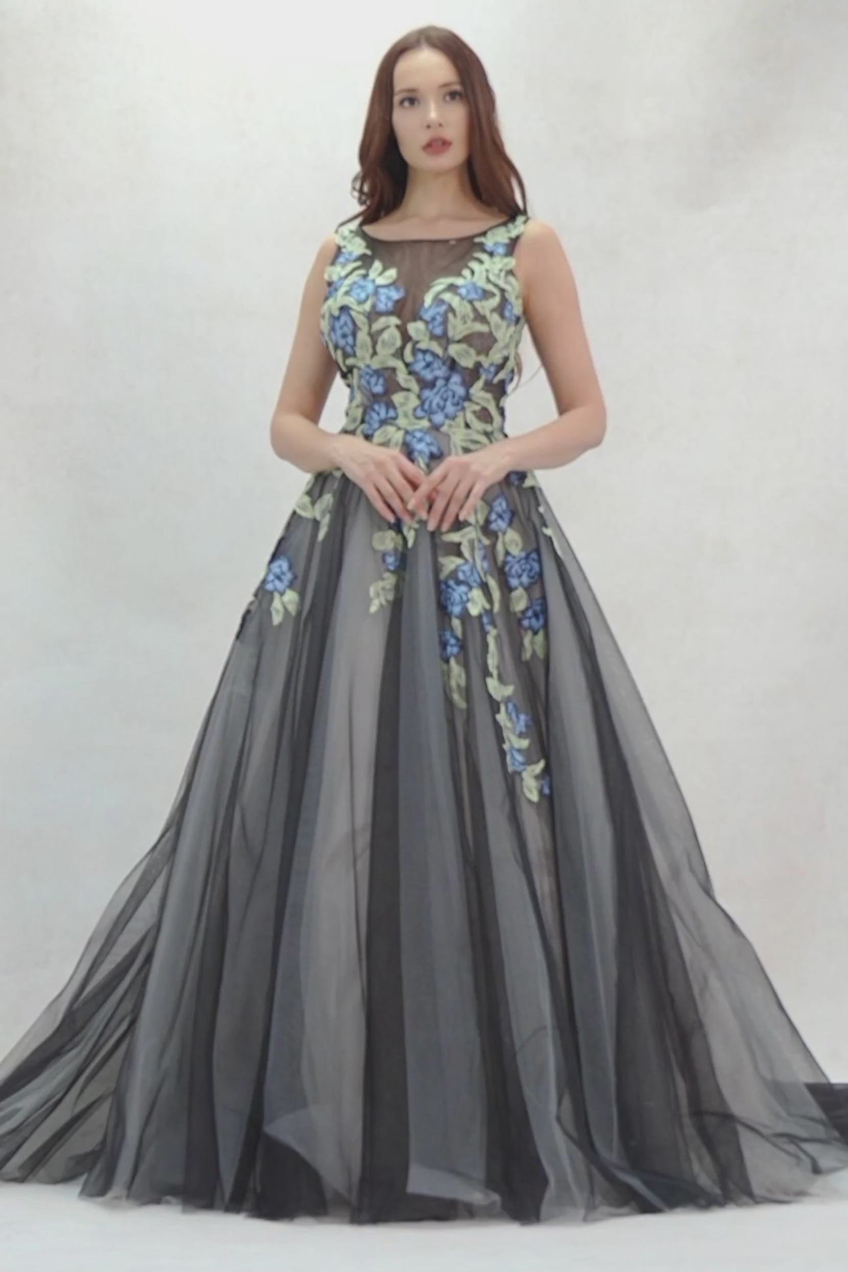 A-Line Sweep-Brush Train Tulle Wedding Dress CW3611 - COCOMELODY