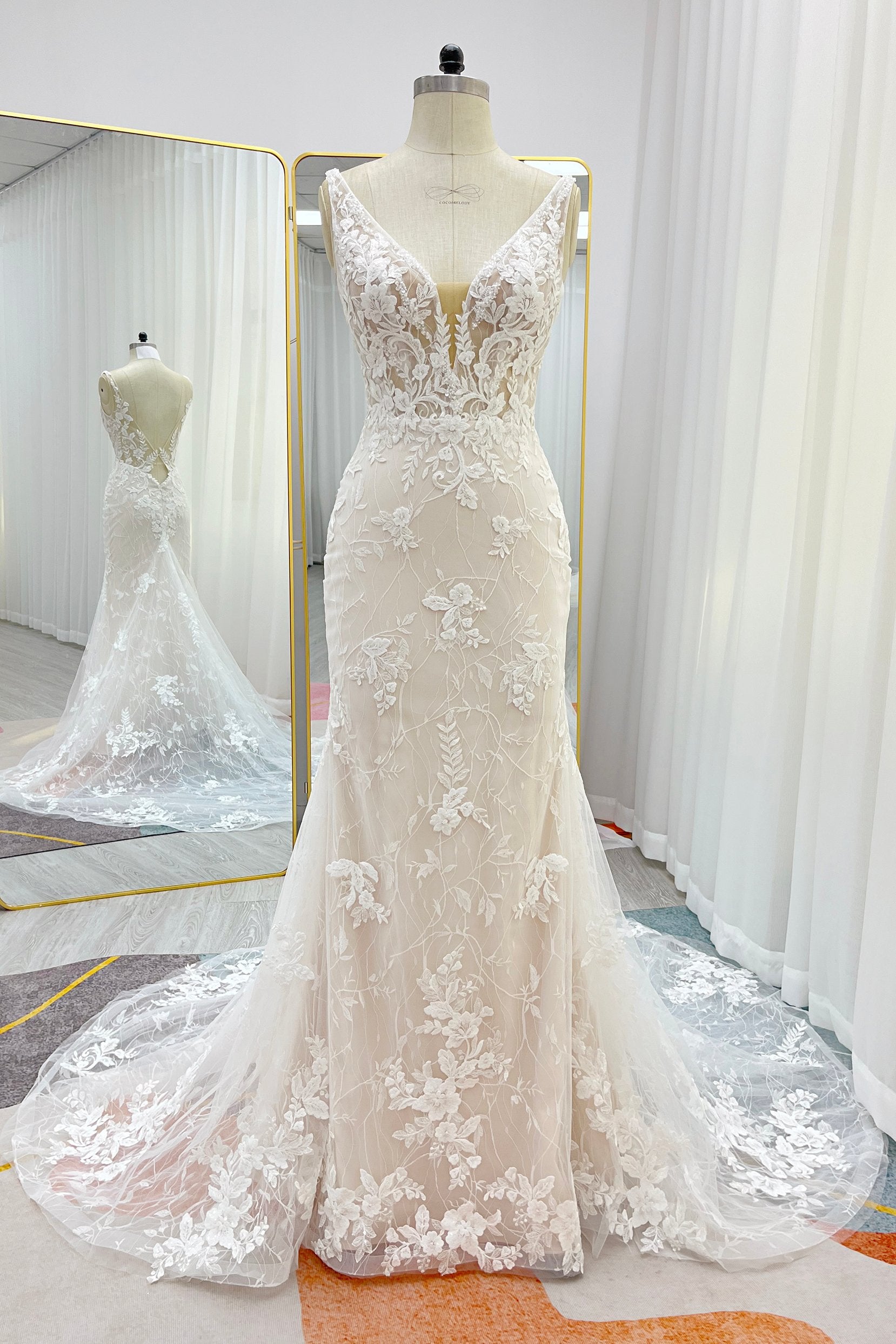 sexy white lace wedding dress Sexy Spaghetti Straps Sweetheart Lace Mermaid Wedding Dresses